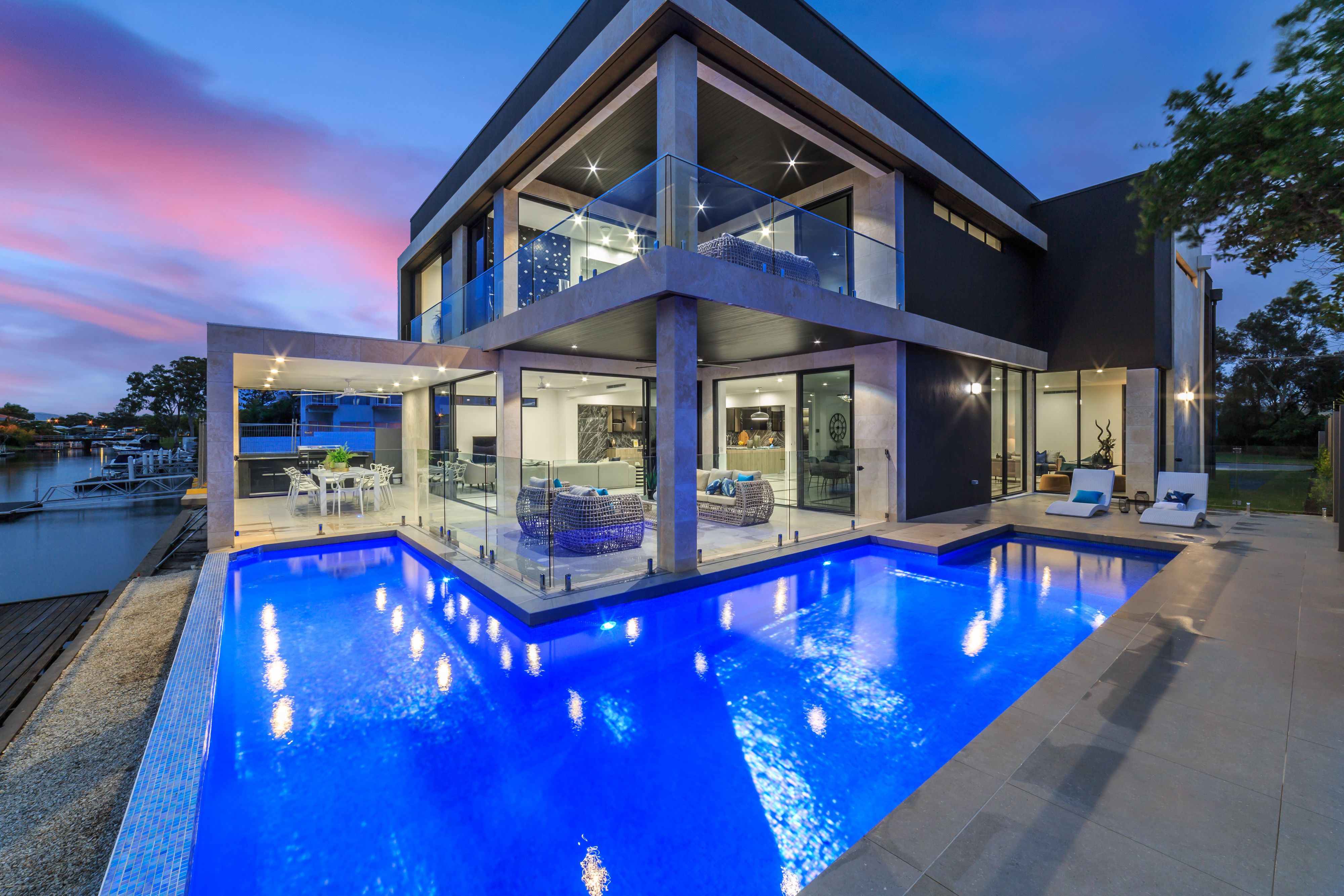 31 Southern Cross Drive, Surfers Paradise QLD 4217