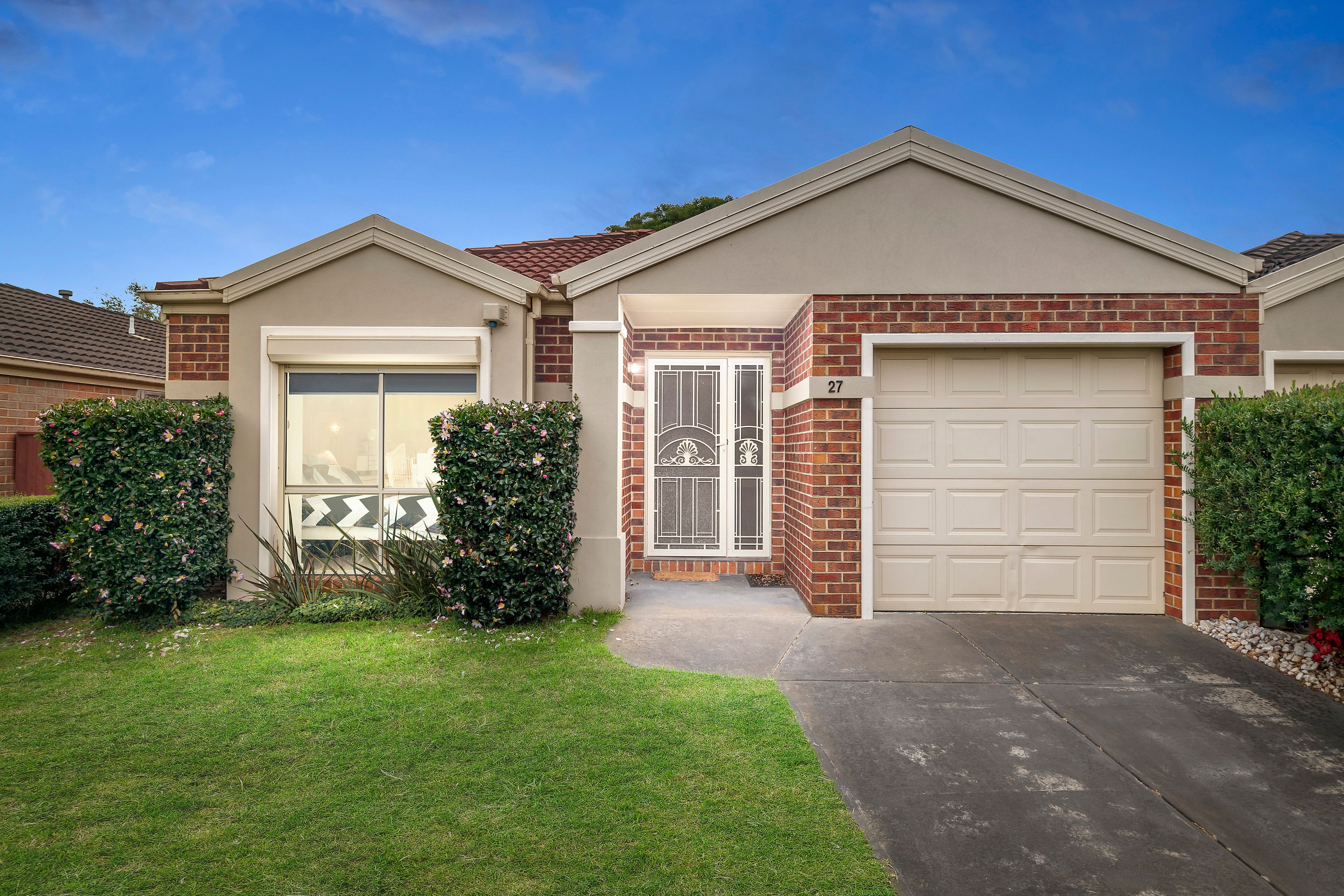 27 Robinsons Road, Frankston South VIC 3199