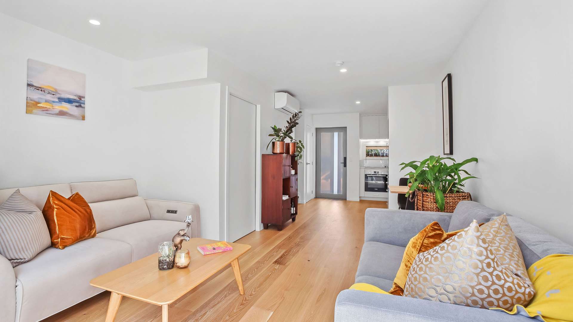 19 Helen Jenepher Lane photo 5