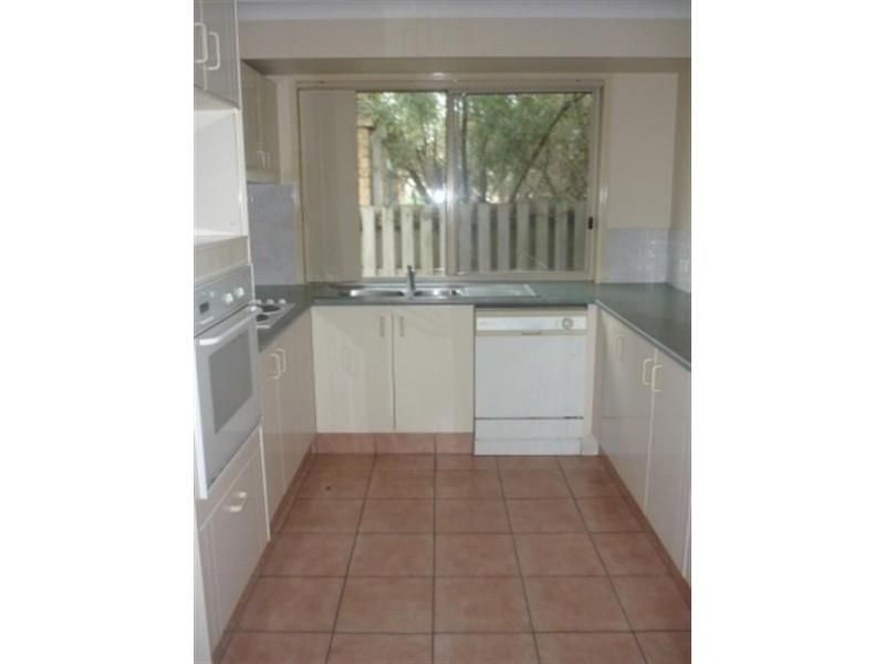 15 Hillsborough Close, Robina, QLD 4226