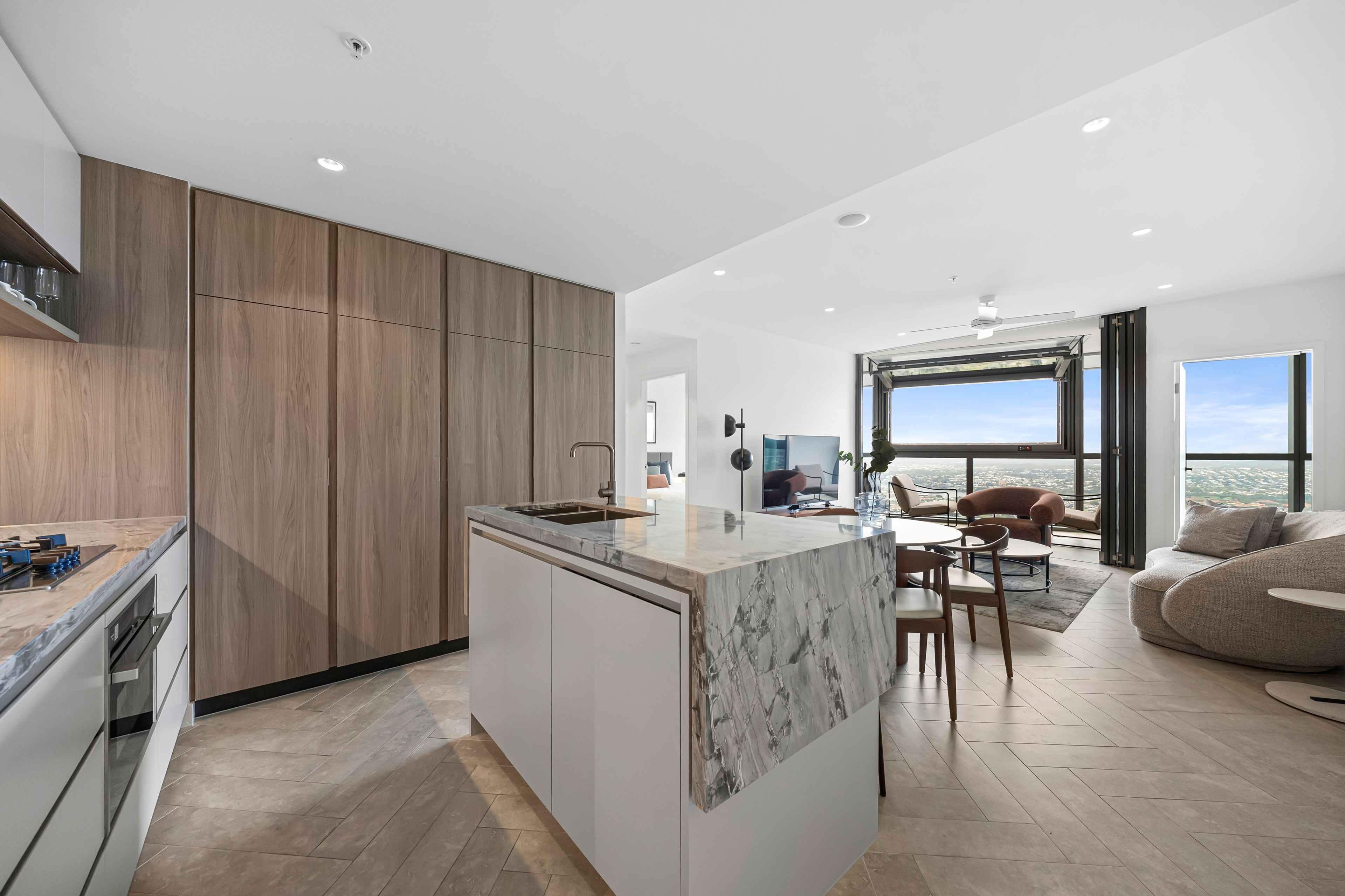 5709/8 Margaret Street, Brisbane City, QLD 4000