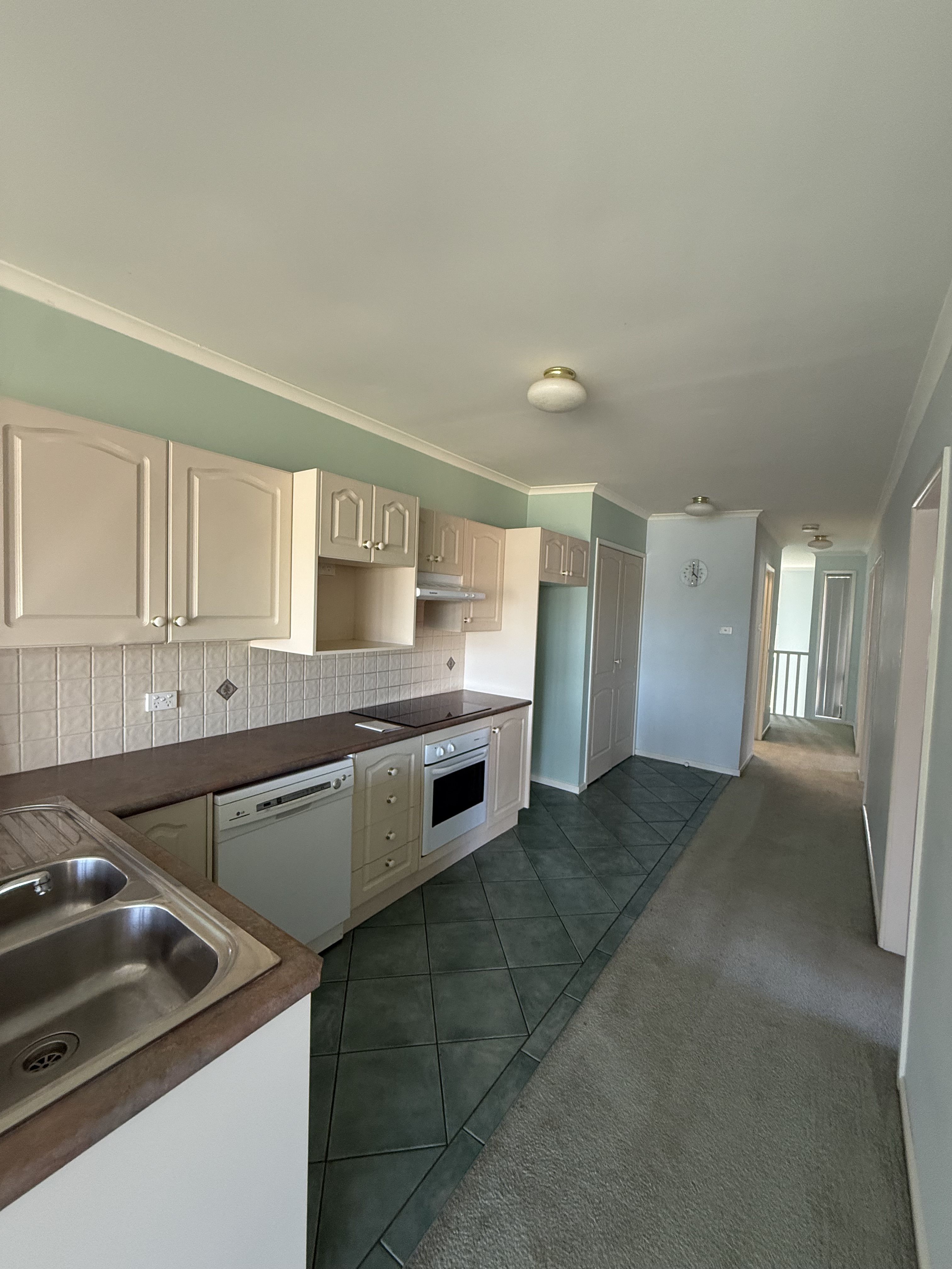 2/8 Wray Street, North Batemans Bay, NSW 2536