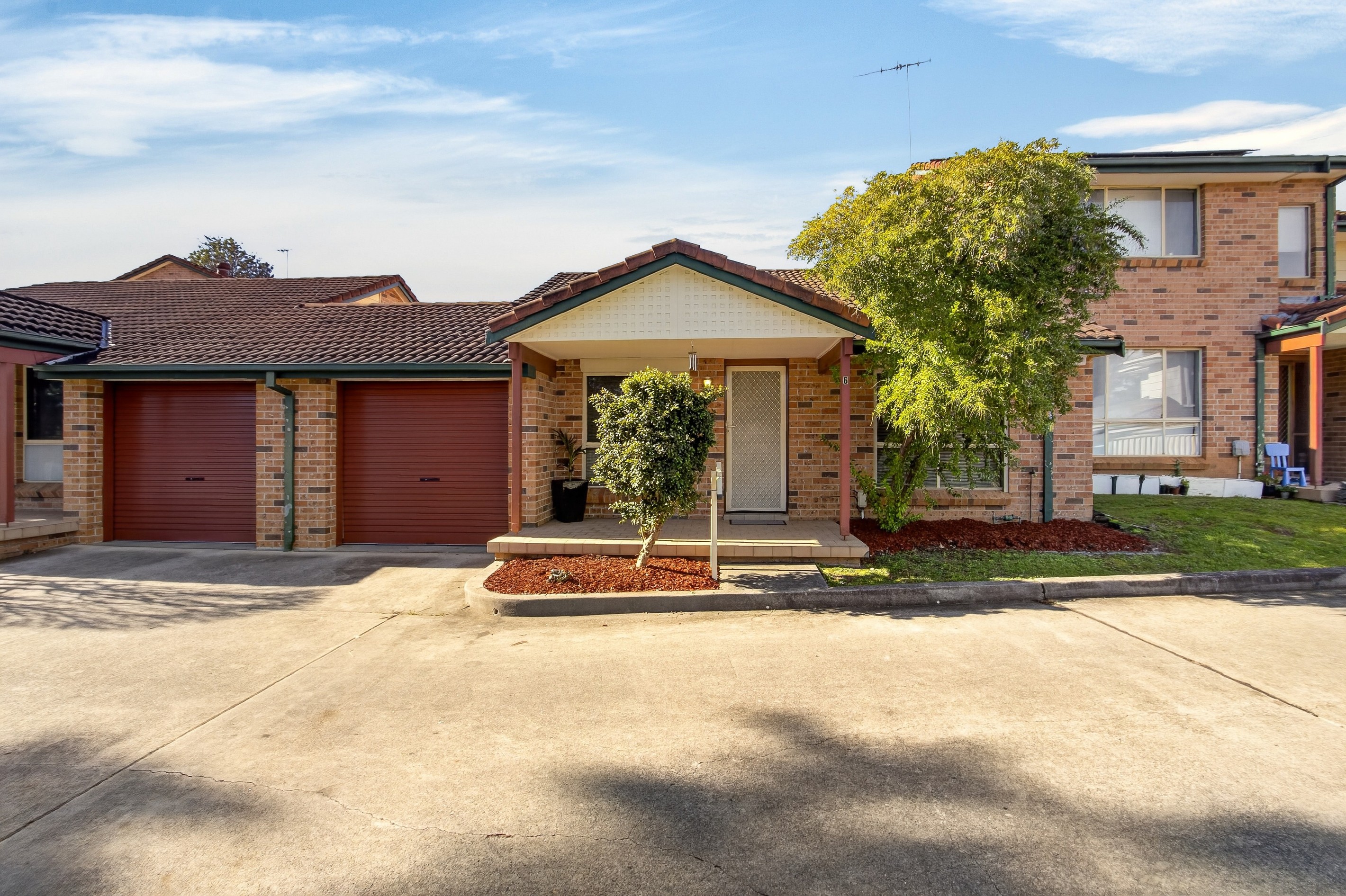 6/5 Jacquinot Place, Glenfield, NSW 2167