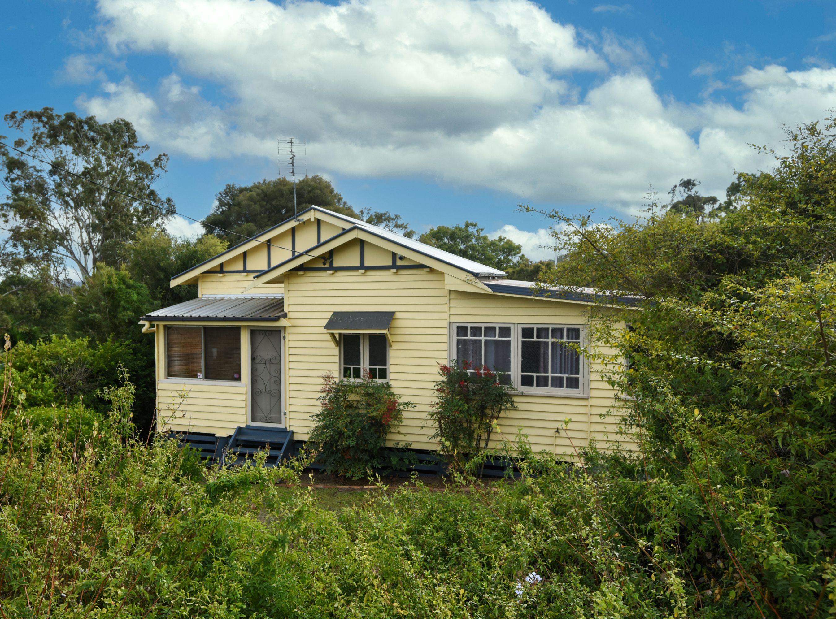 44 Main Street, Meringandan QLD 4352