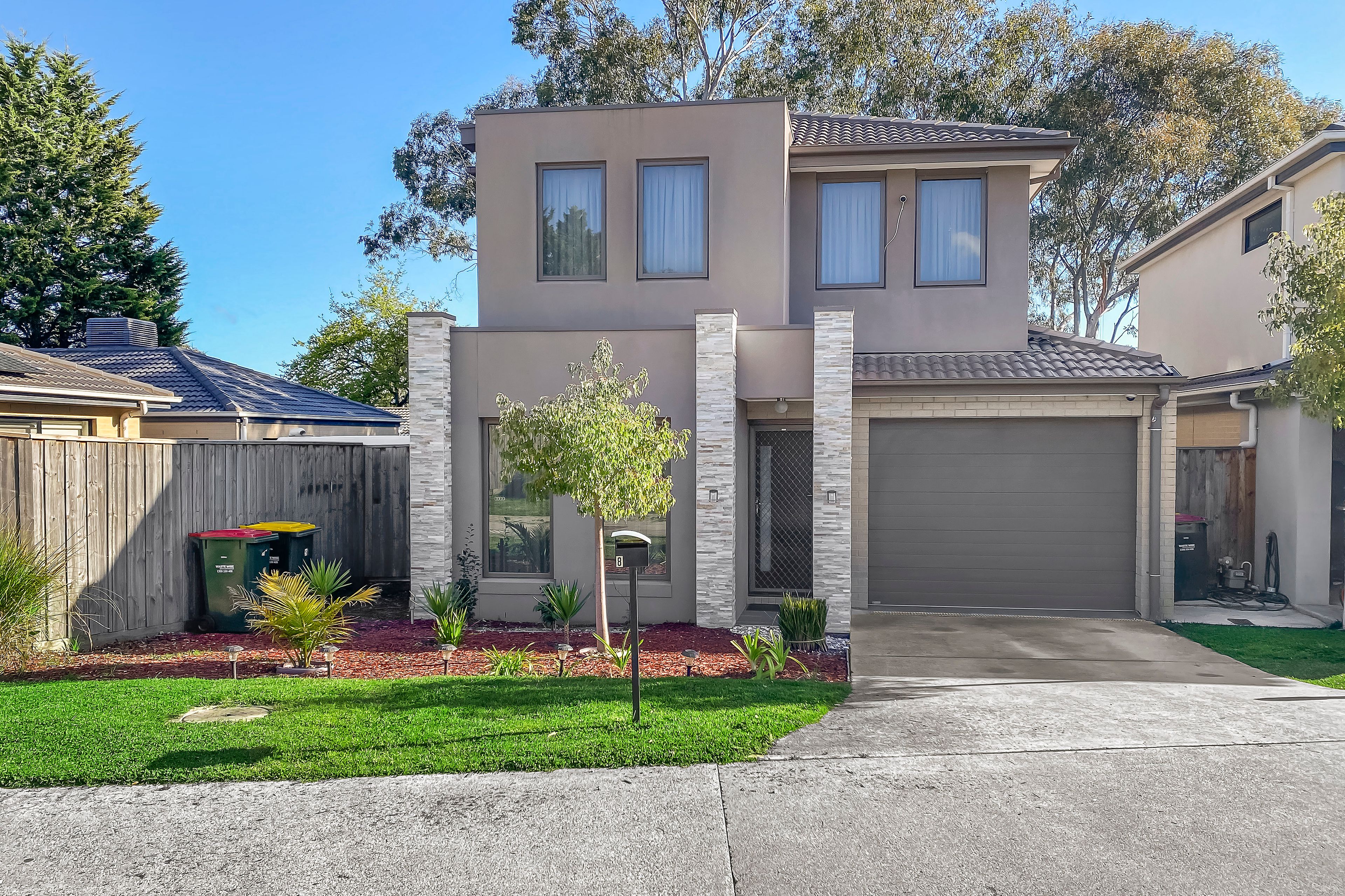 8 White Flats Terrace, Croydon, VIC 3136