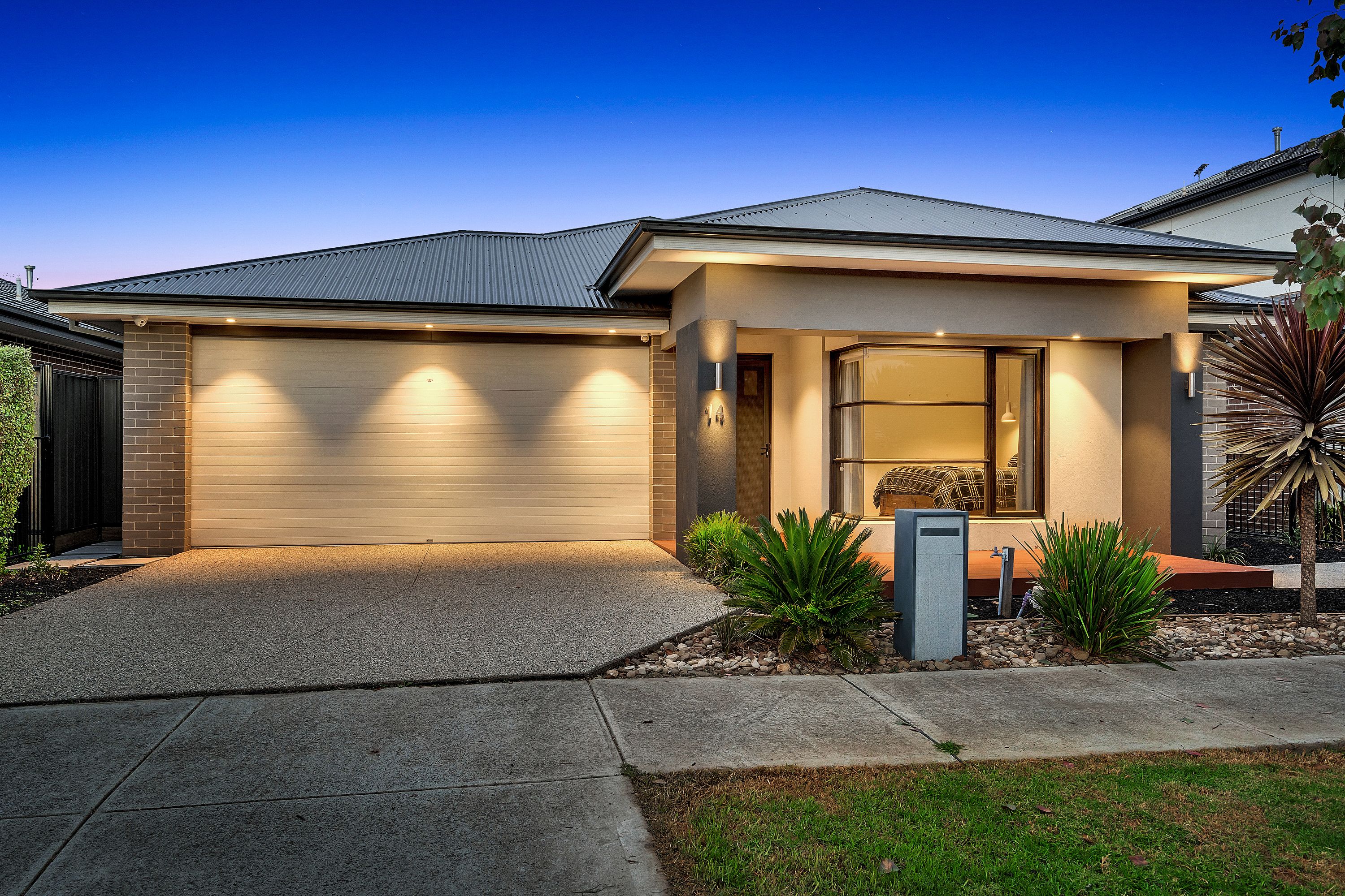 14 Montreal Circuit, Craigieburn, VIC 3064