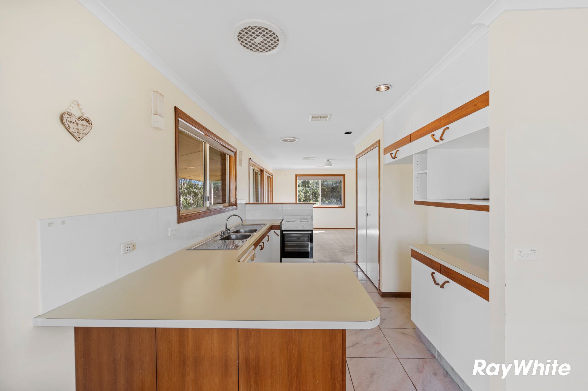 3 Lord Place, North Batemans Bay, NSW 2536