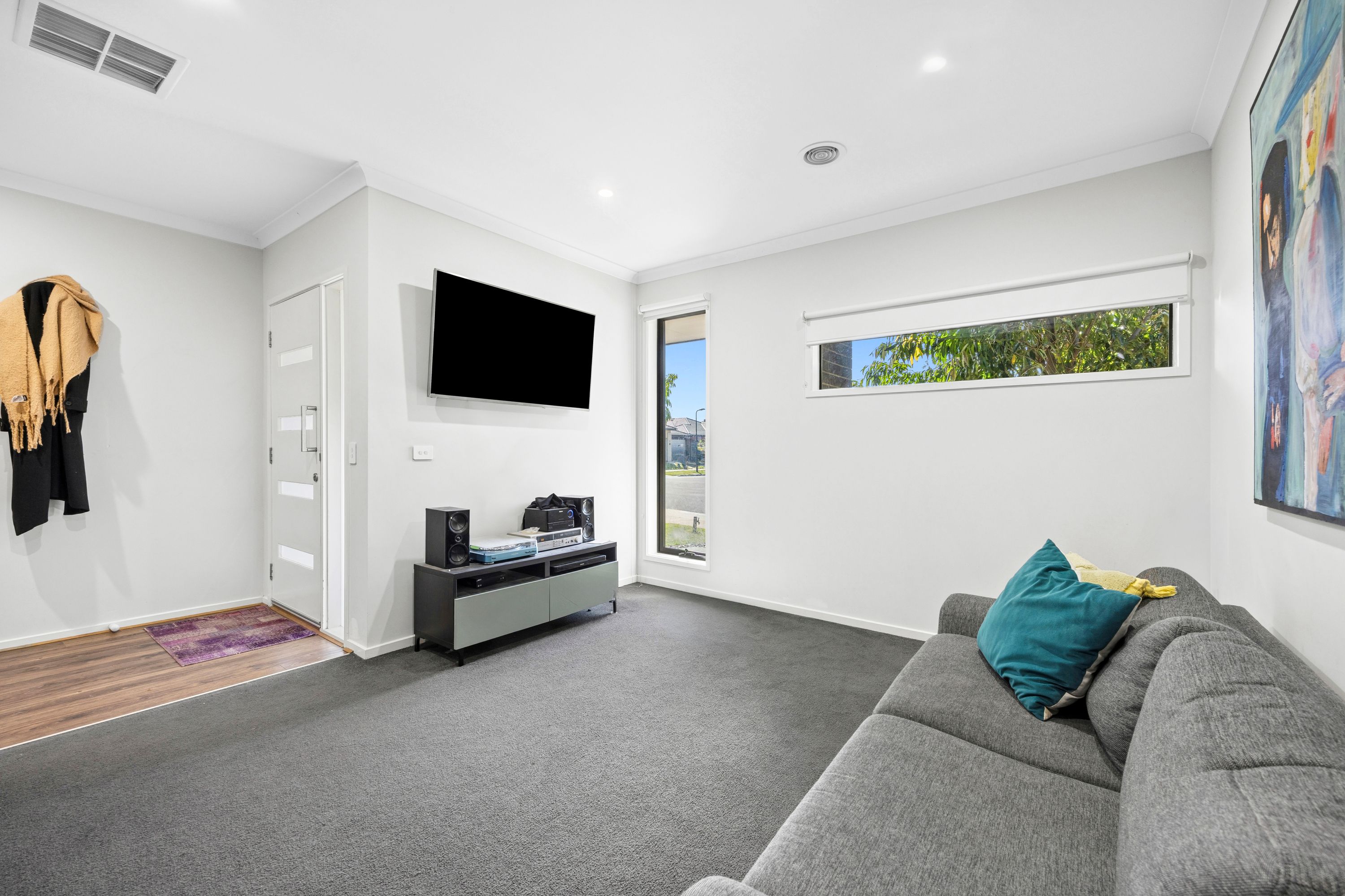 16 Wathaurong Drive — photo 6 of 12