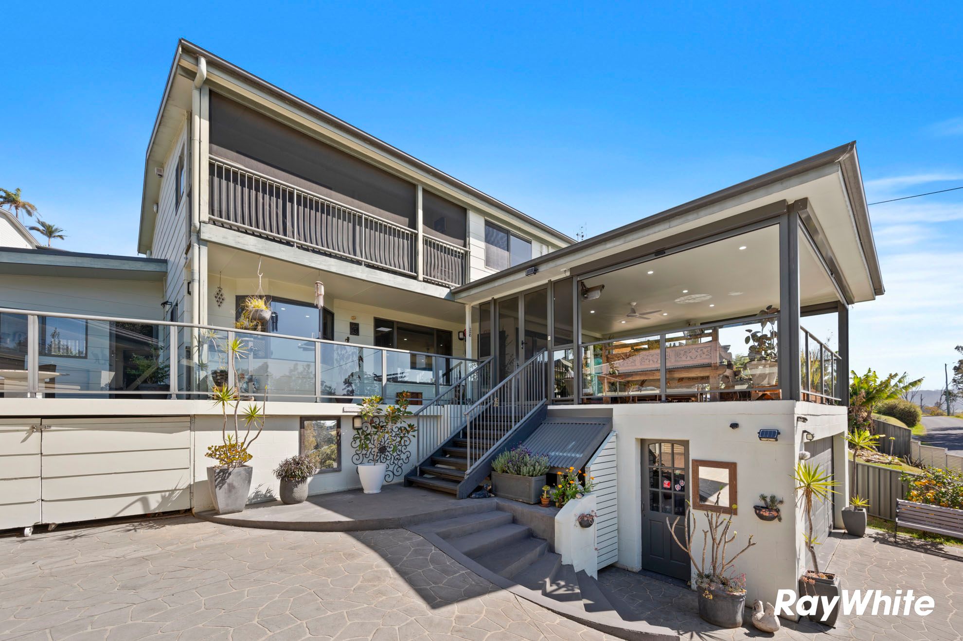 5 Lake View Drive — photo 4 of 30