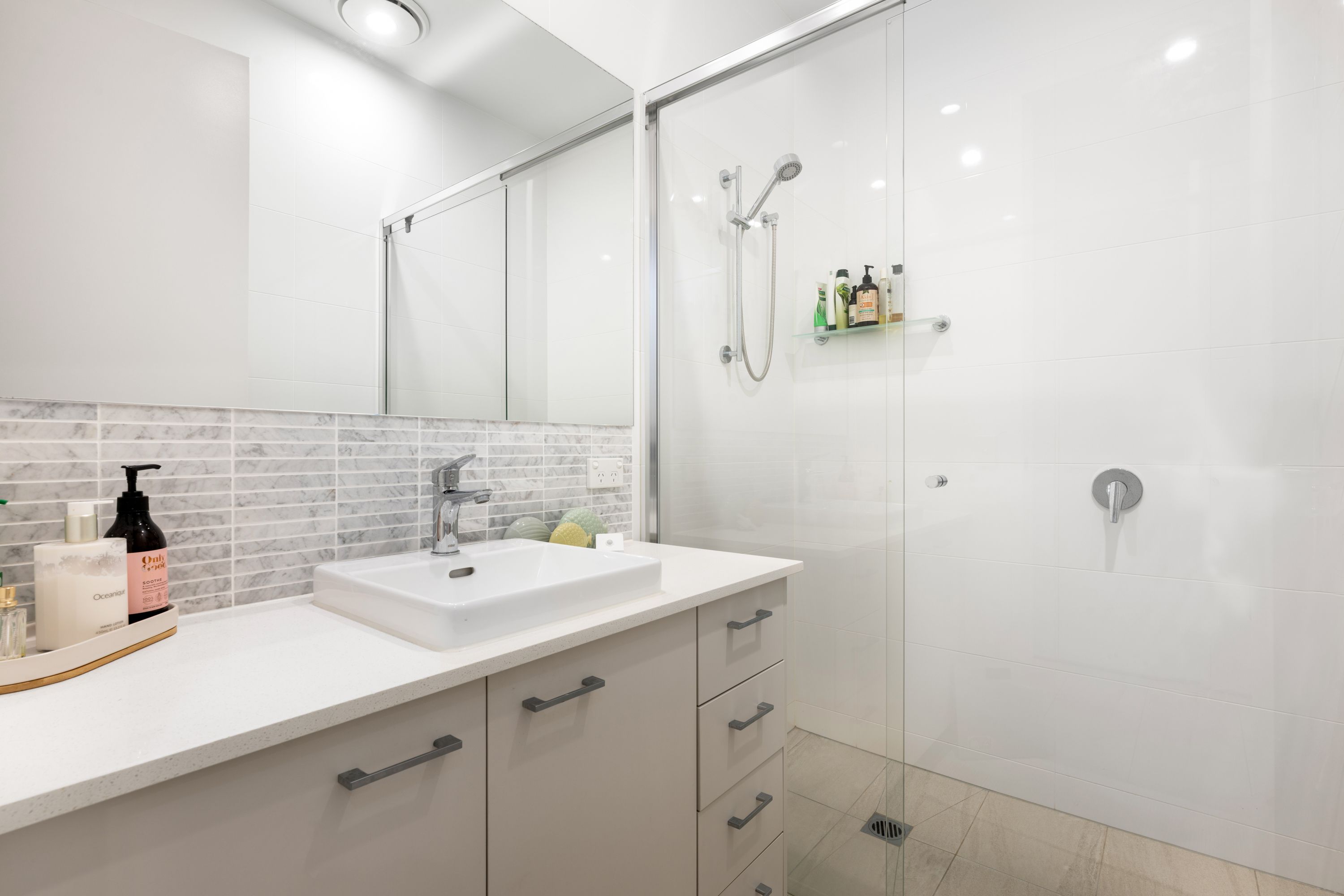 621 Tide Avenue — photo 10 of 18