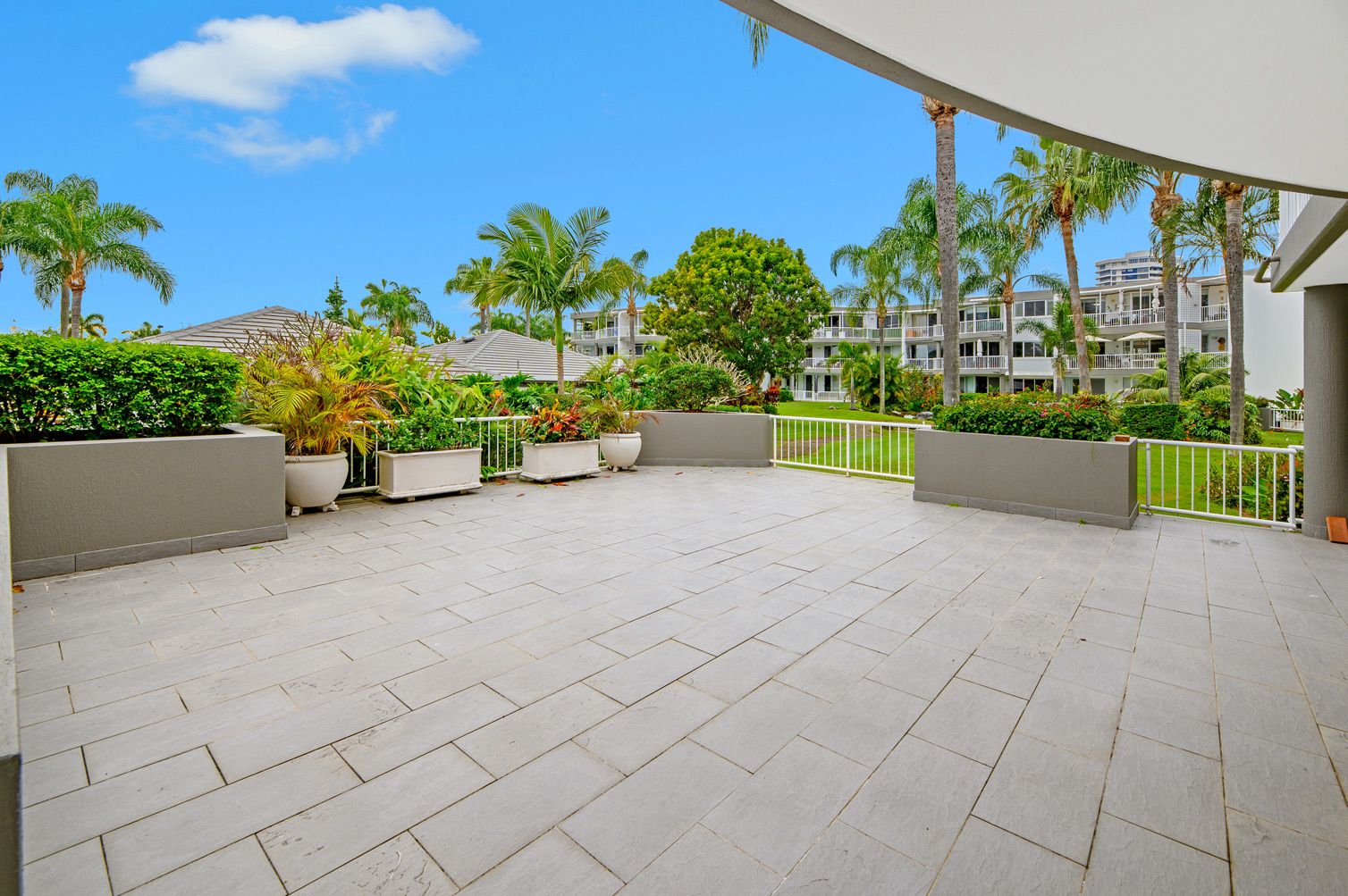 82/1 Lee Road, Runaway Bay, QLD 4216