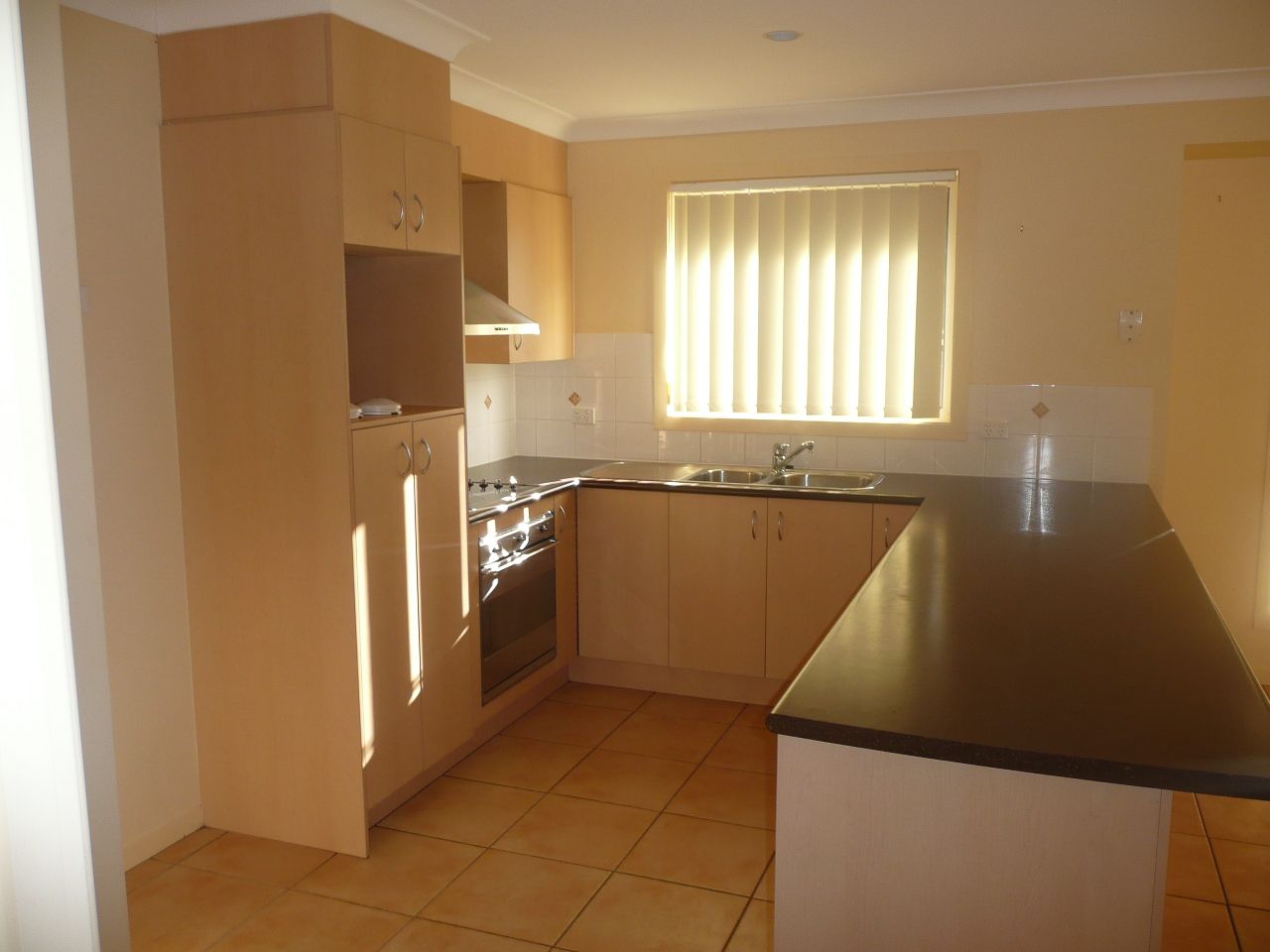 14 Lake Manchester Street, Logan Reserve, QLD 4133