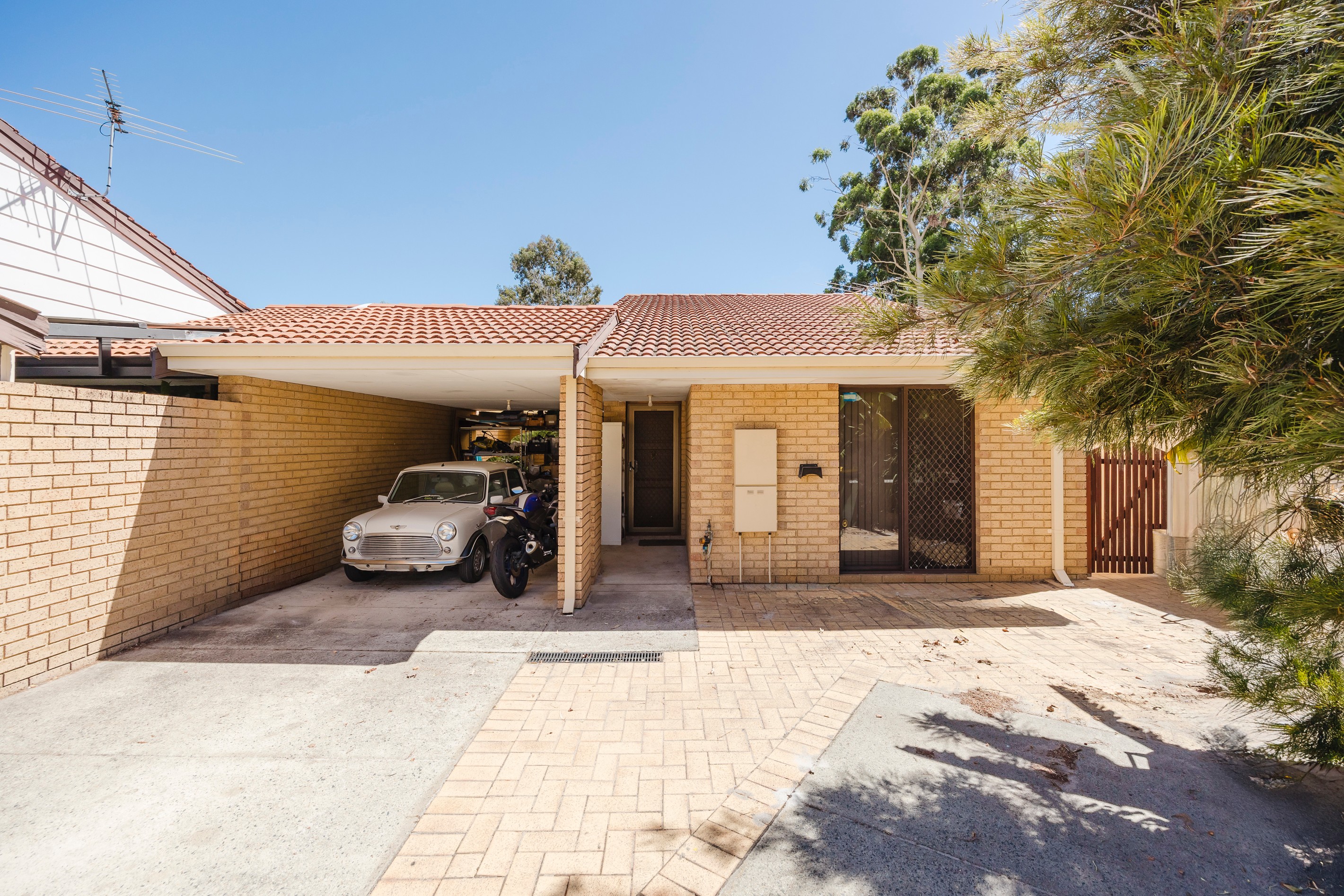 12 Juniper Place, Ballajura, WA 6066