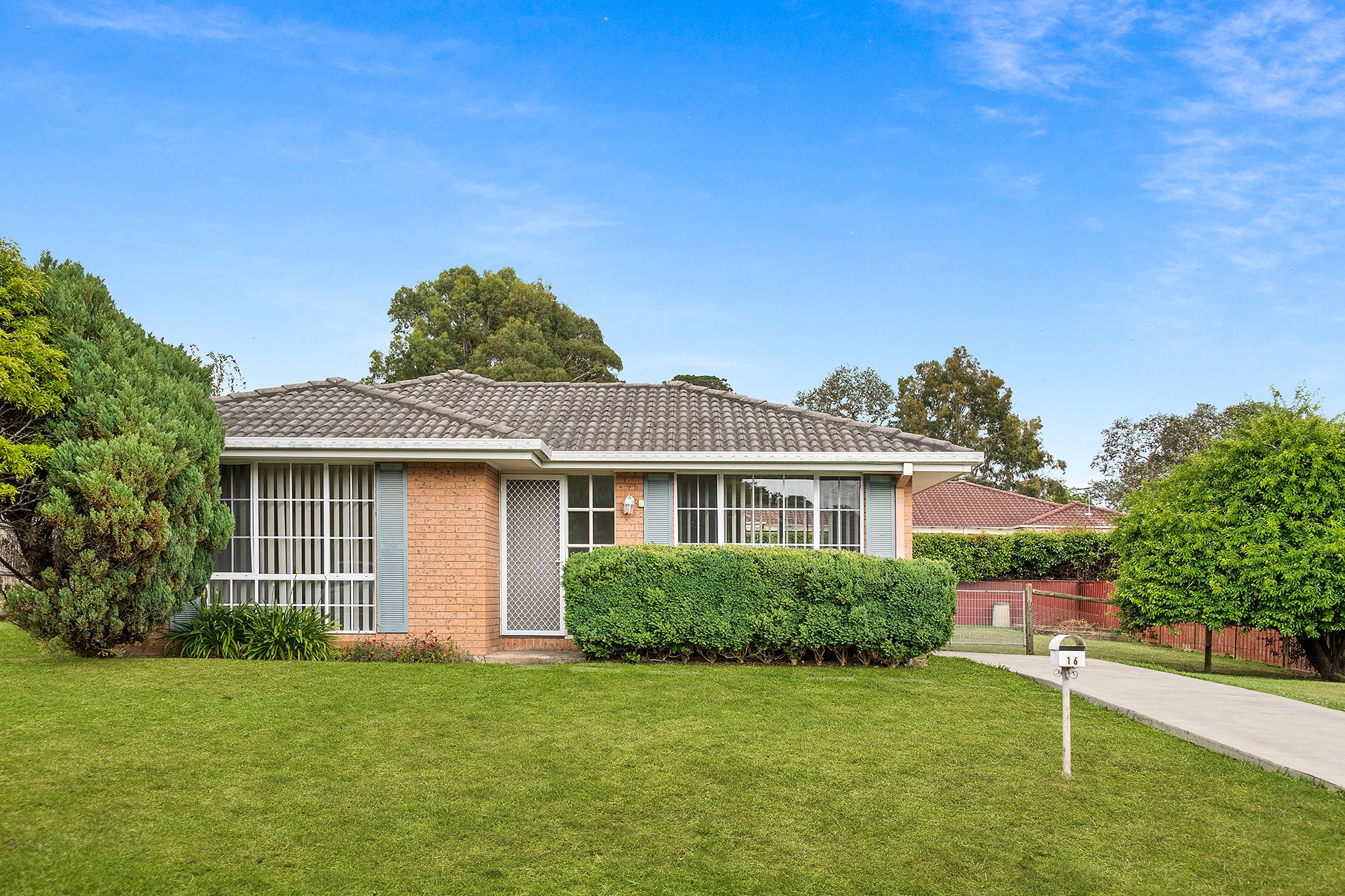 16 James Street, Moss Vale NSW 2577