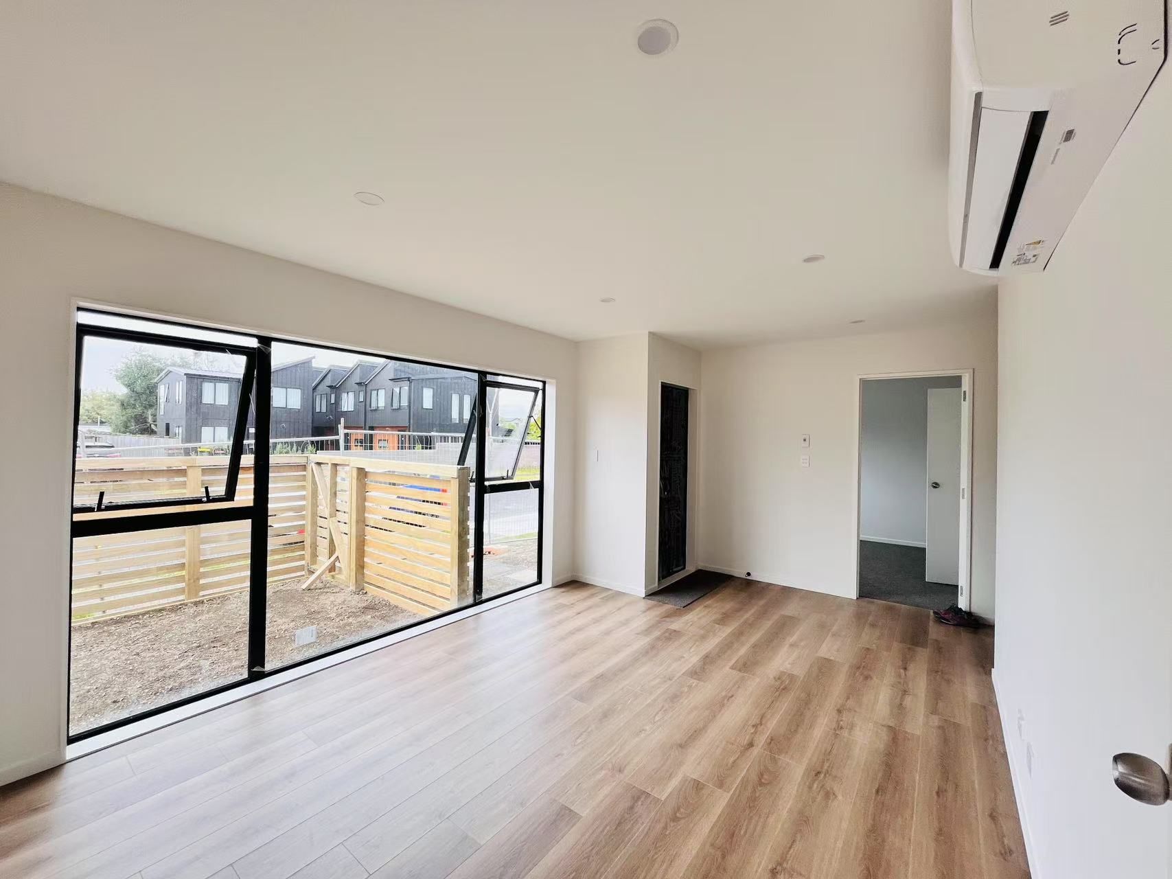 44A Glennandrew Drive, Bucklands Beach, Manukau City