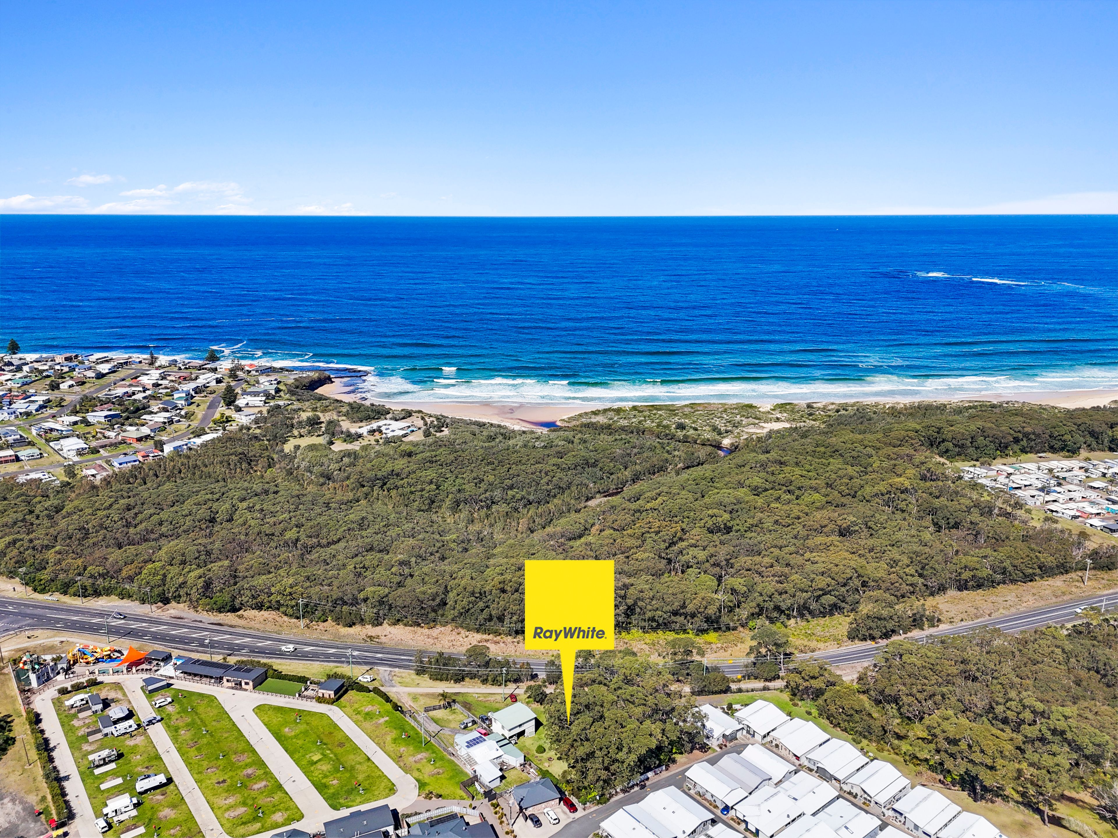 331-335 Princes Highway — photo from Ray White Ulladulla