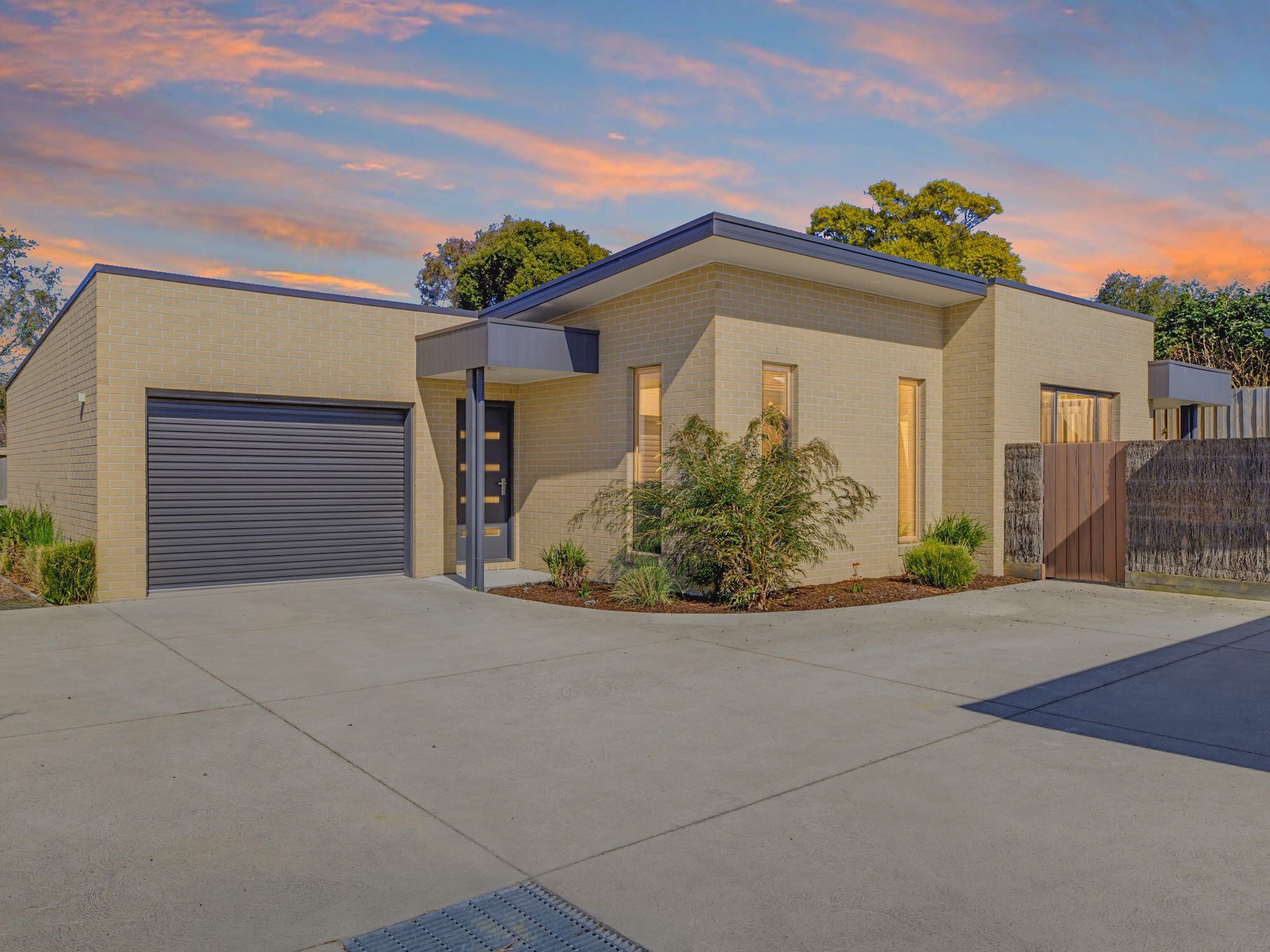 3/7 Campbell Street — photo from Ray White Wonthaggi