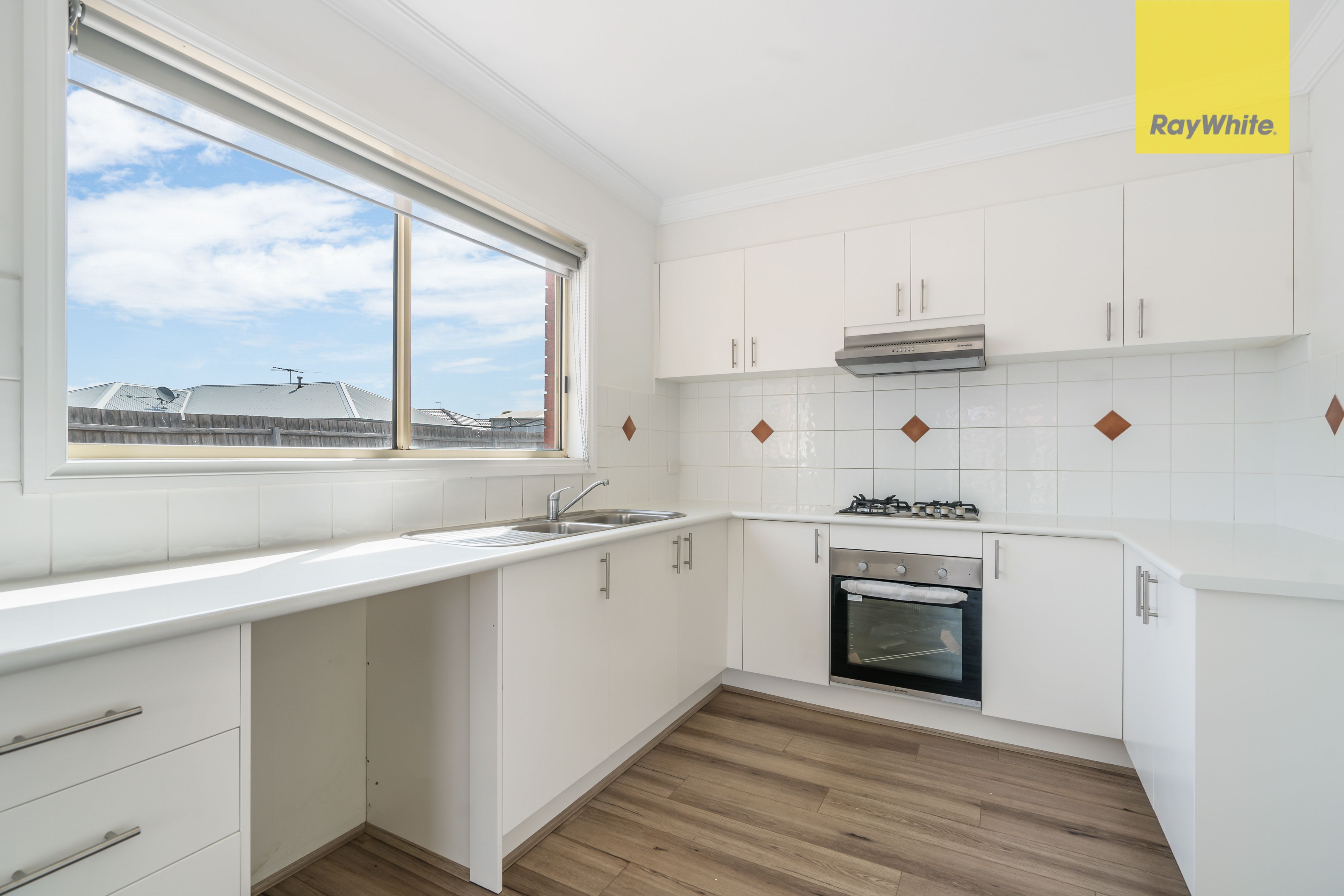 2 Lydeamore Place, Kurunjang, VIC 3337