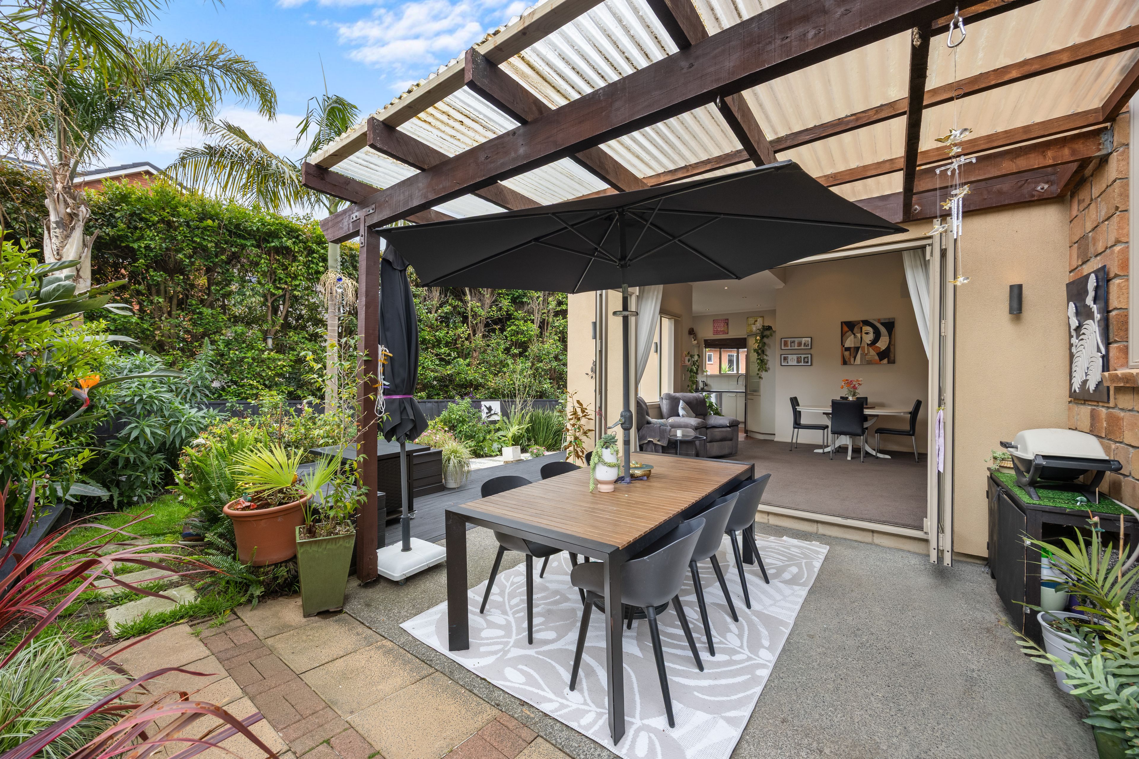 14 Kingsgate Place, Northpark, Manukau City