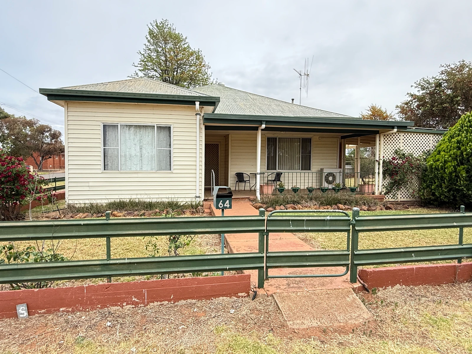64 Forbes Street, Trundle, NSW 2875