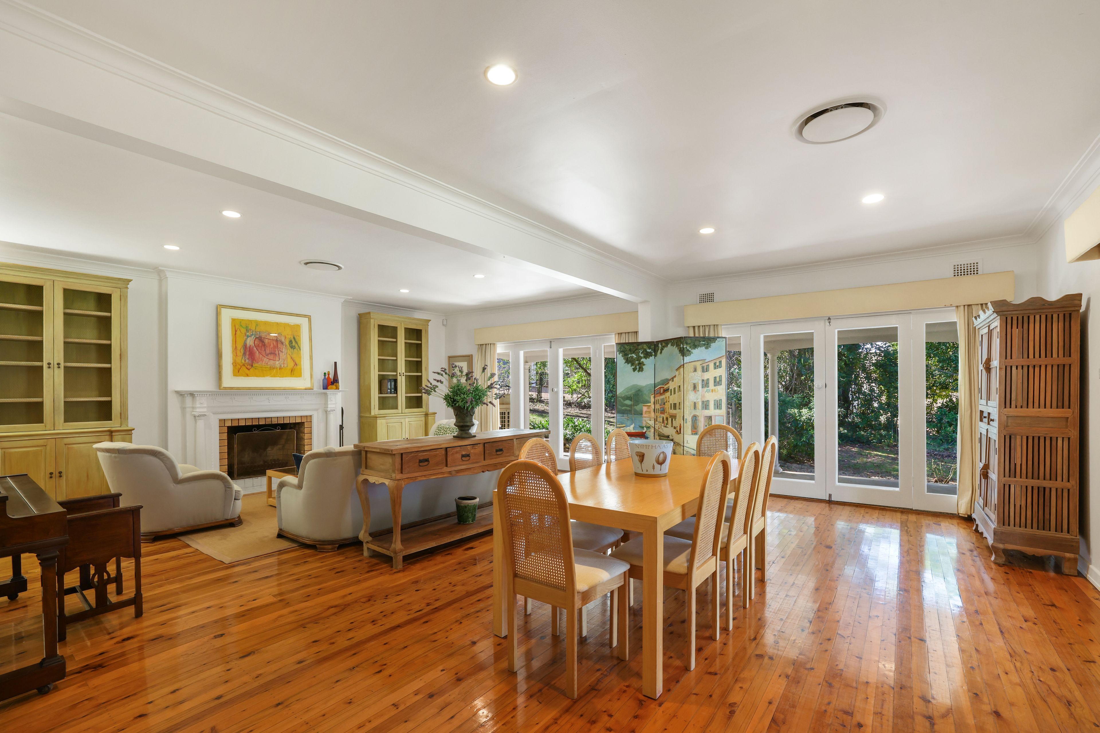 153 Whylandra Street — photo 9 of 27