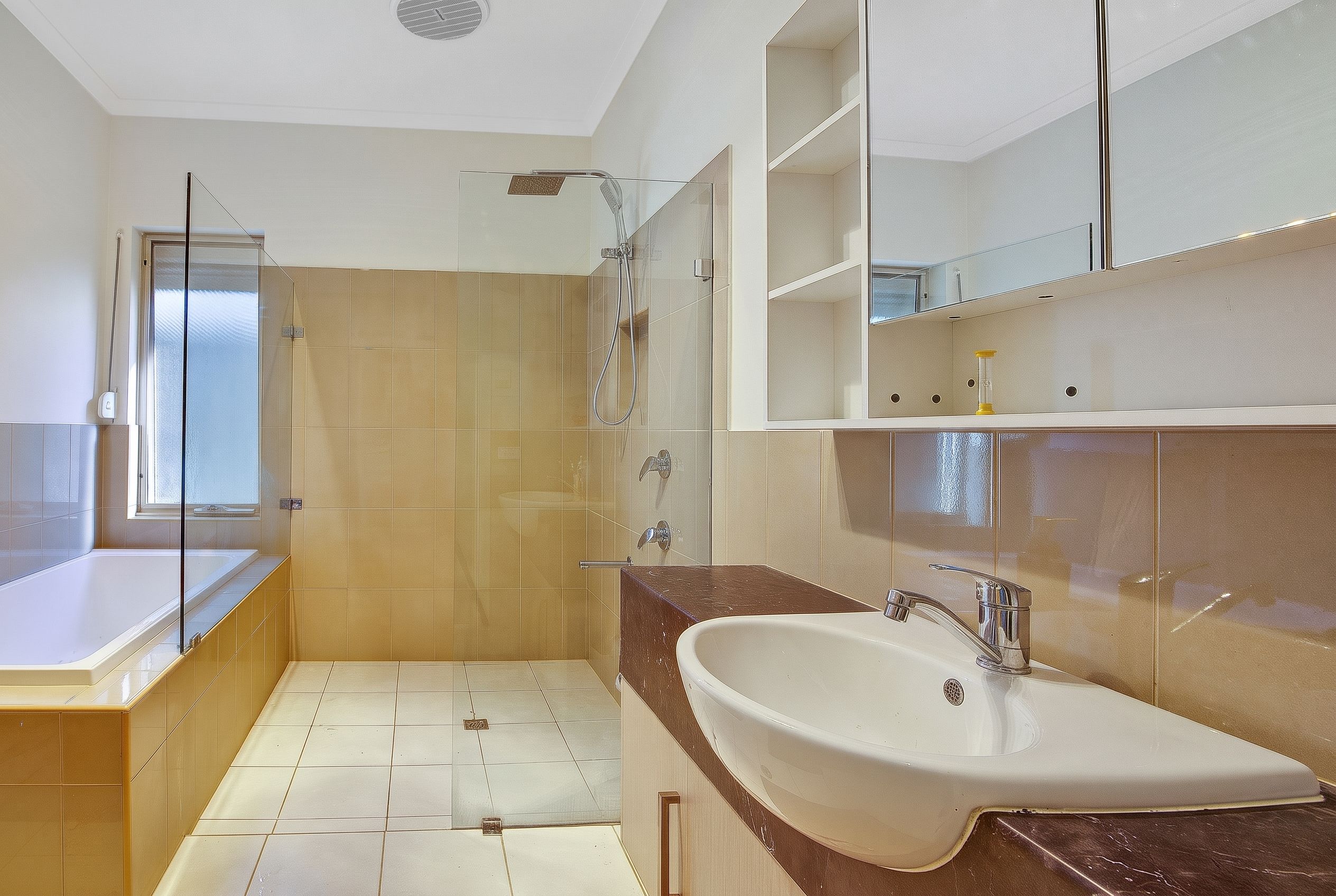 39B Hayles Road — photo 15 of 20