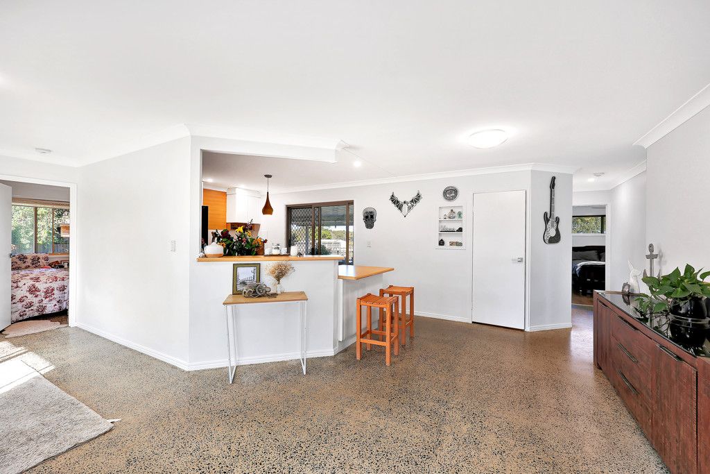 30 Mermaid Drive — photo 3 of 19