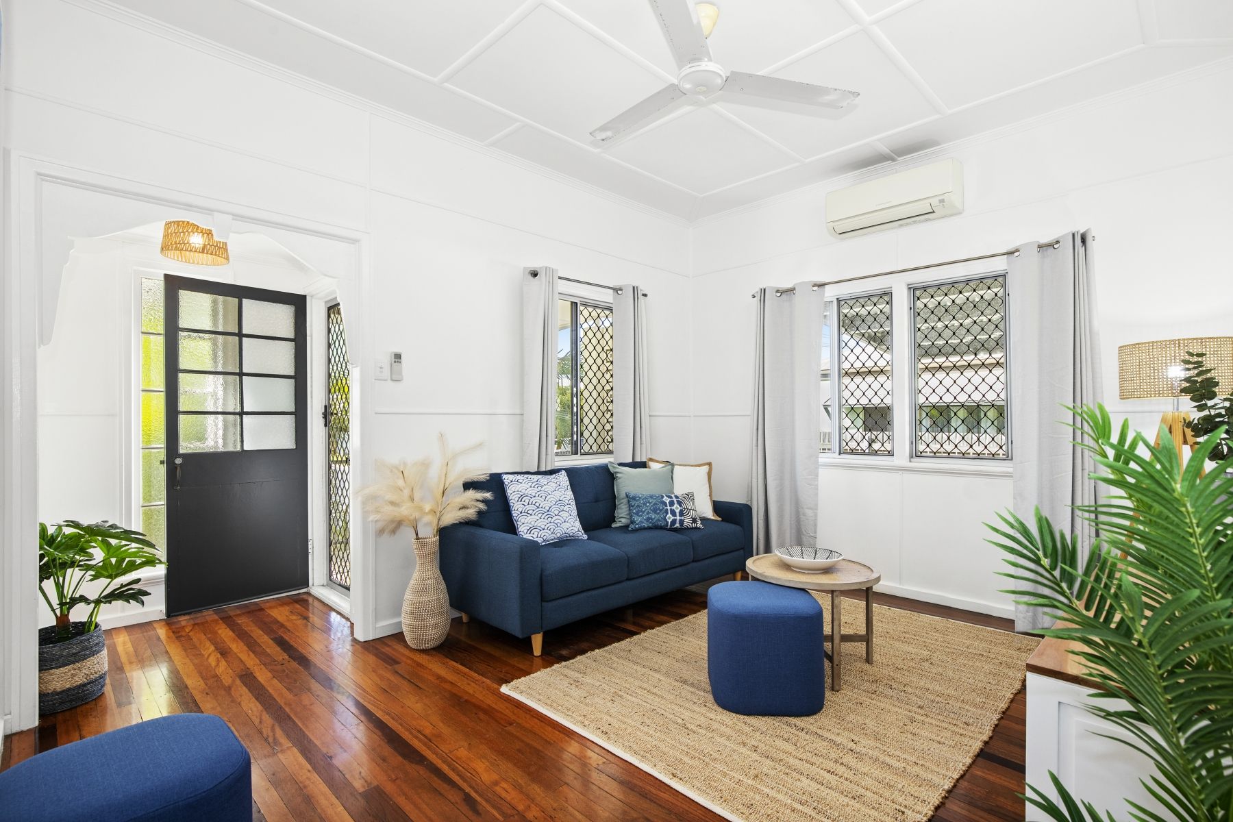 8 Vivian Street, Pimlico QLD 4812