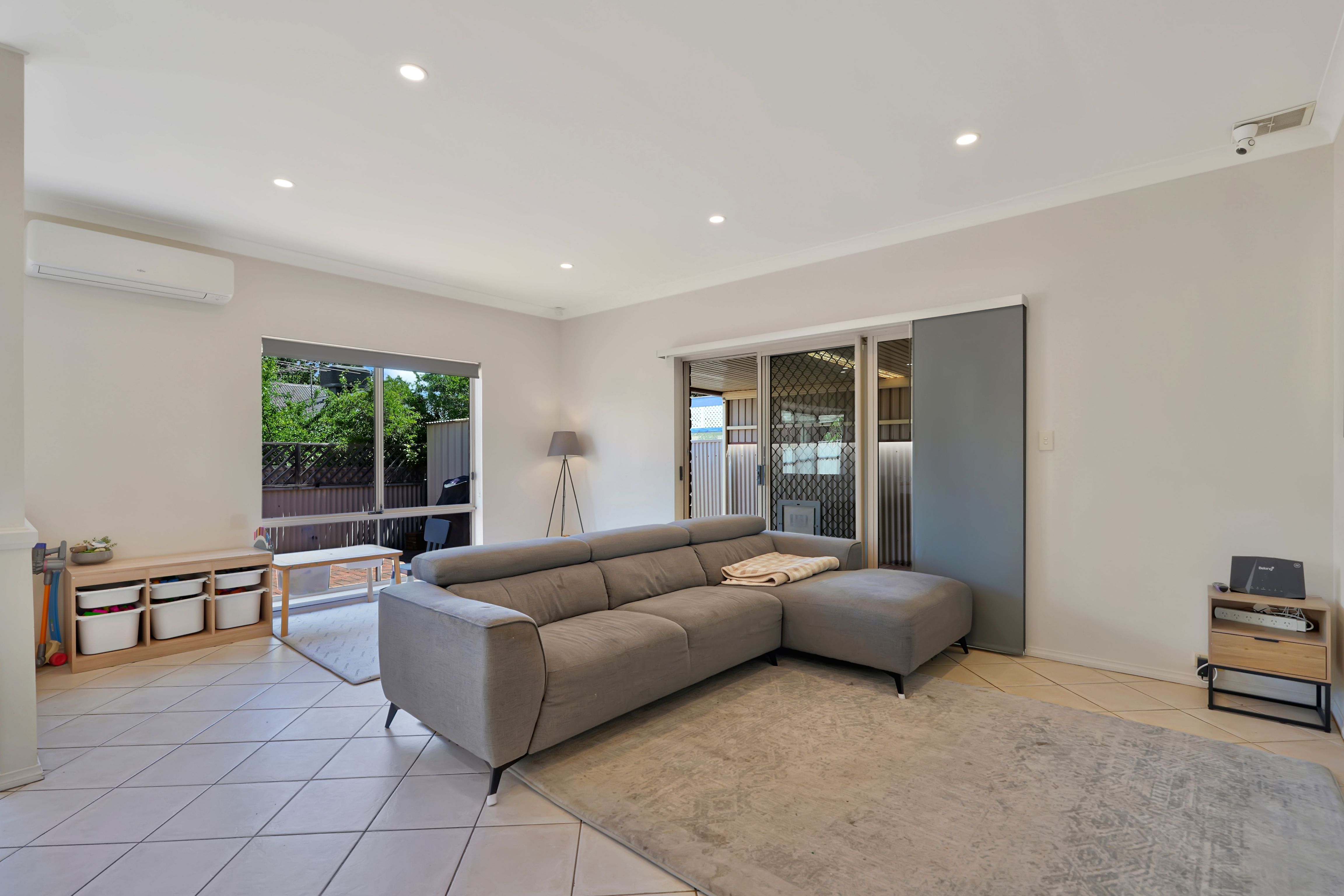 9 Inverary Close — photo 7 of 11