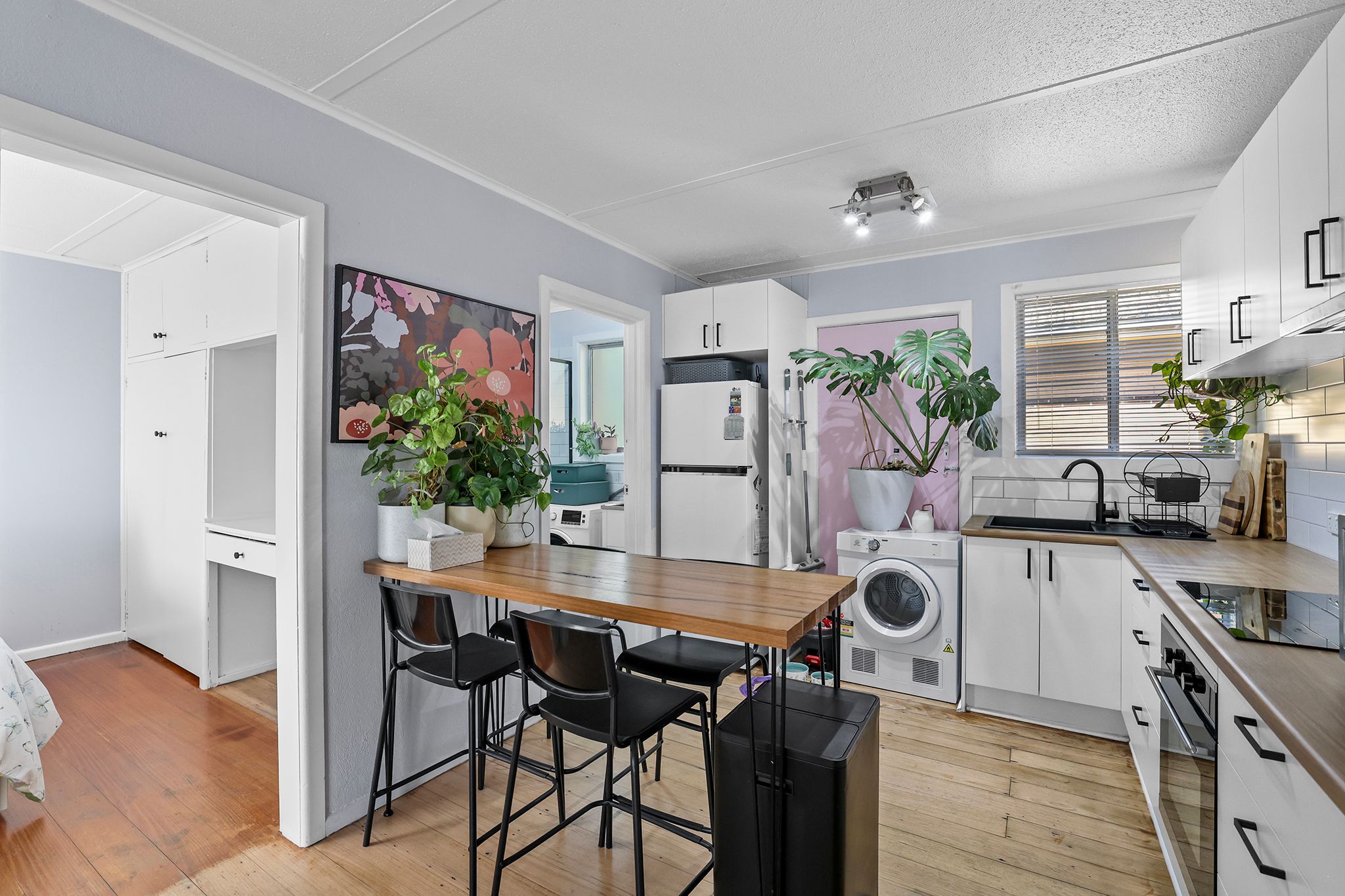 4/203 Princes Way — photo 3 of 13