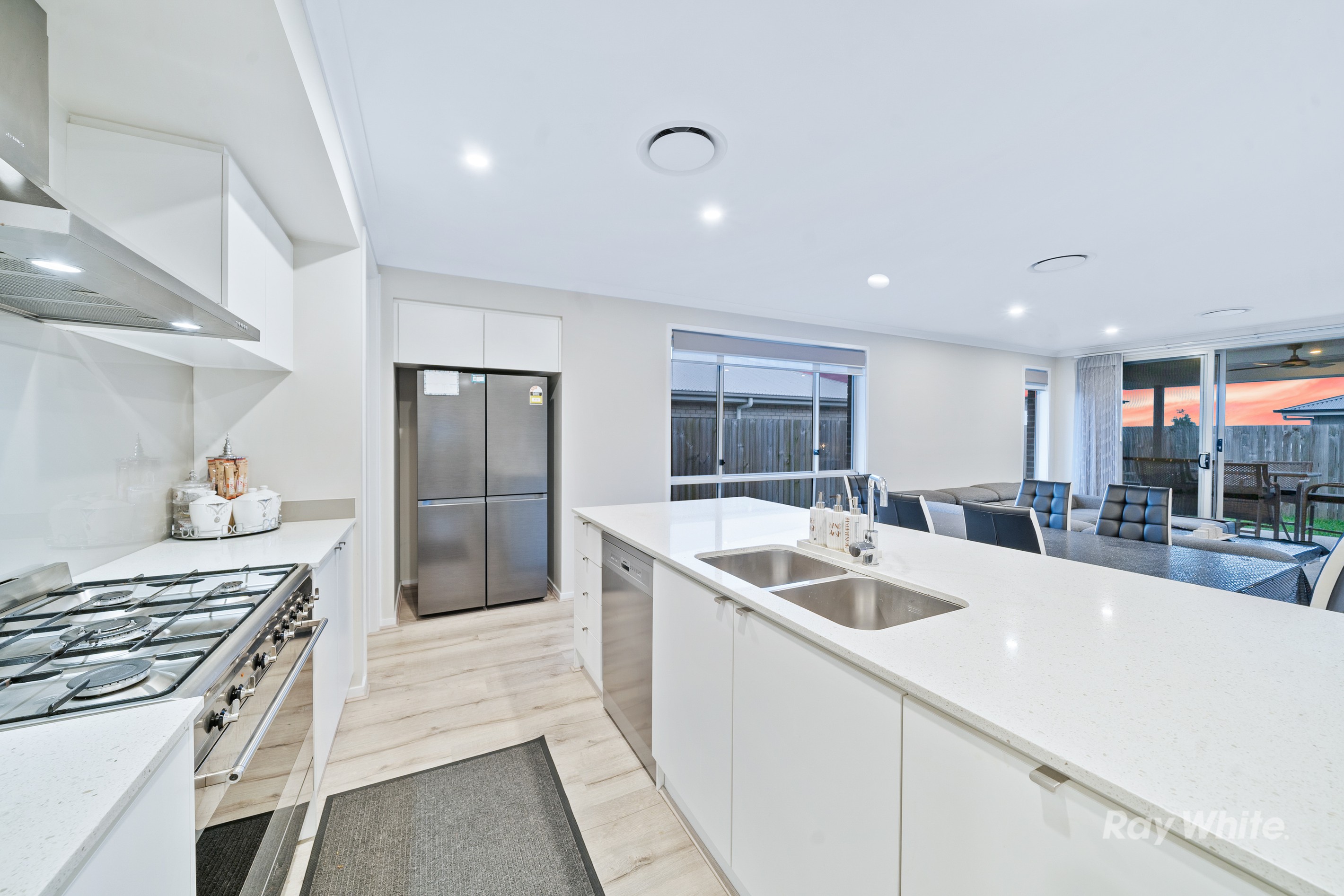 51 Olive Avenue, Greenbank, QLD 4124