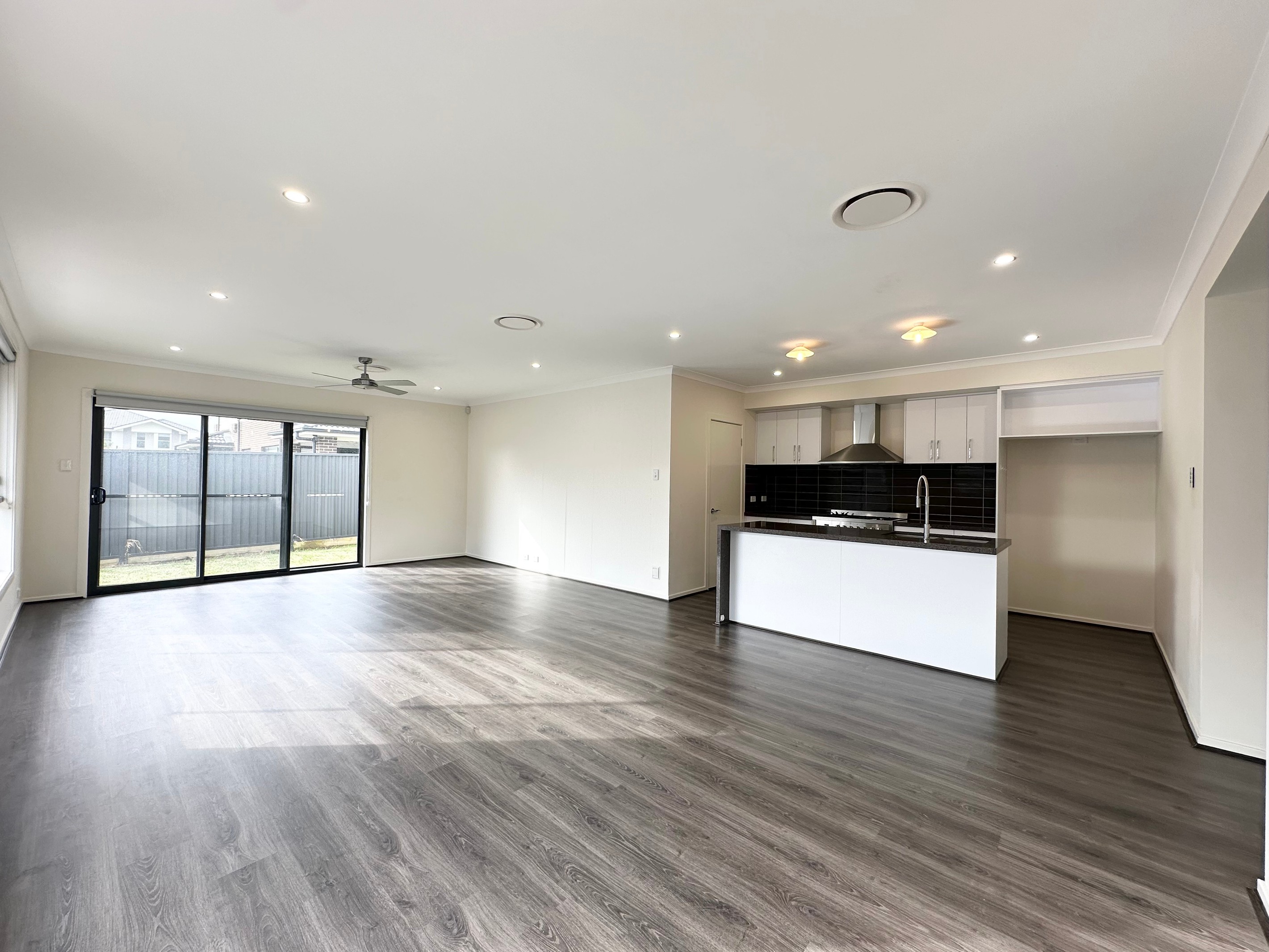 21 Frontiers Road, Edmondson Park, NSW 2174