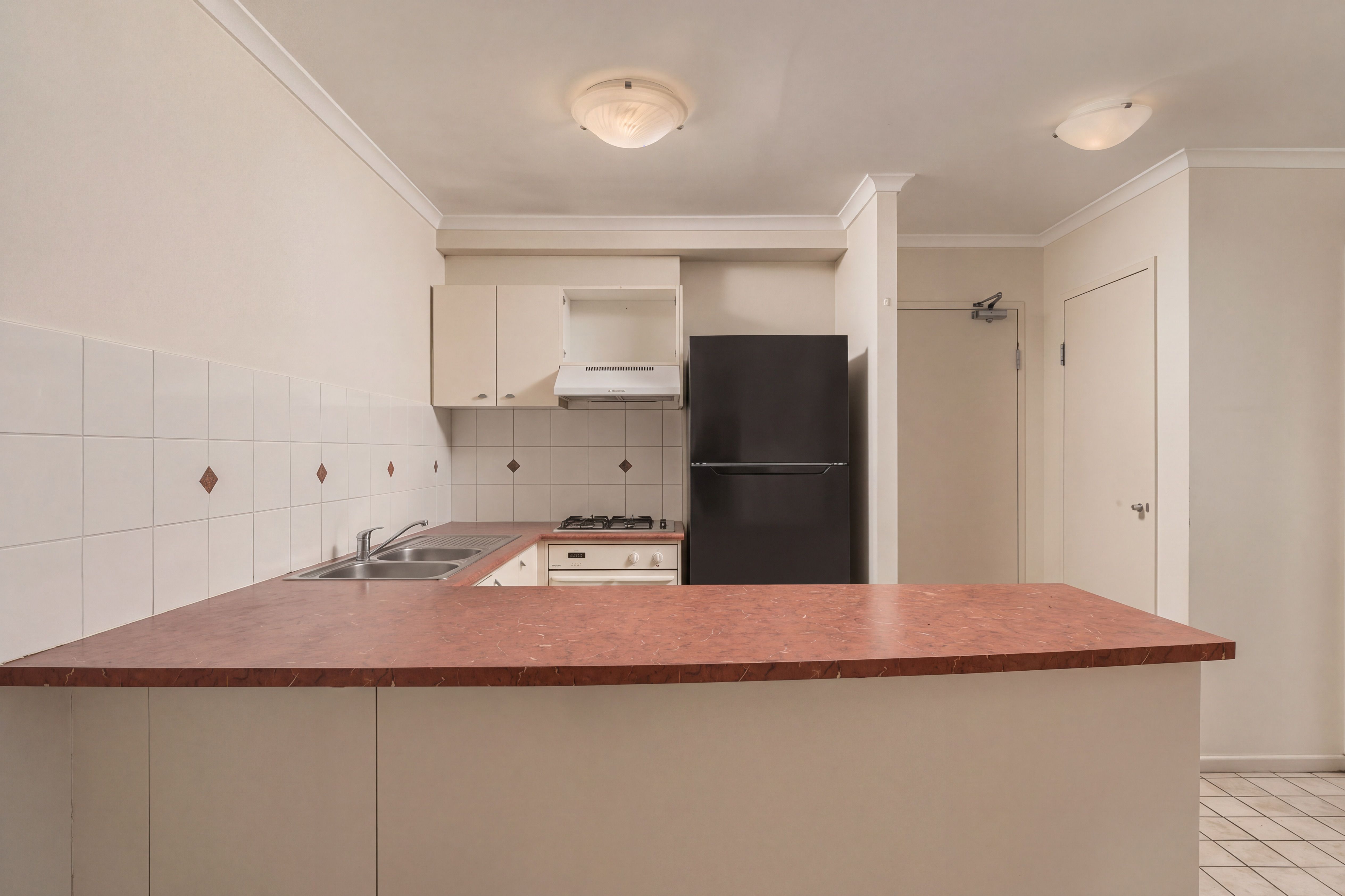 E93/41 Gotha Street — photo 5 of 16