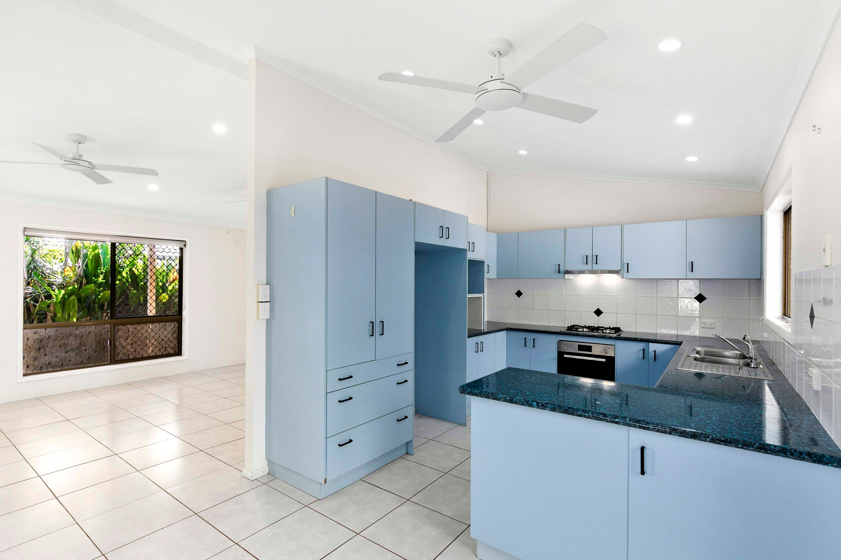 6 Jacklin Close — photo 7 of 25