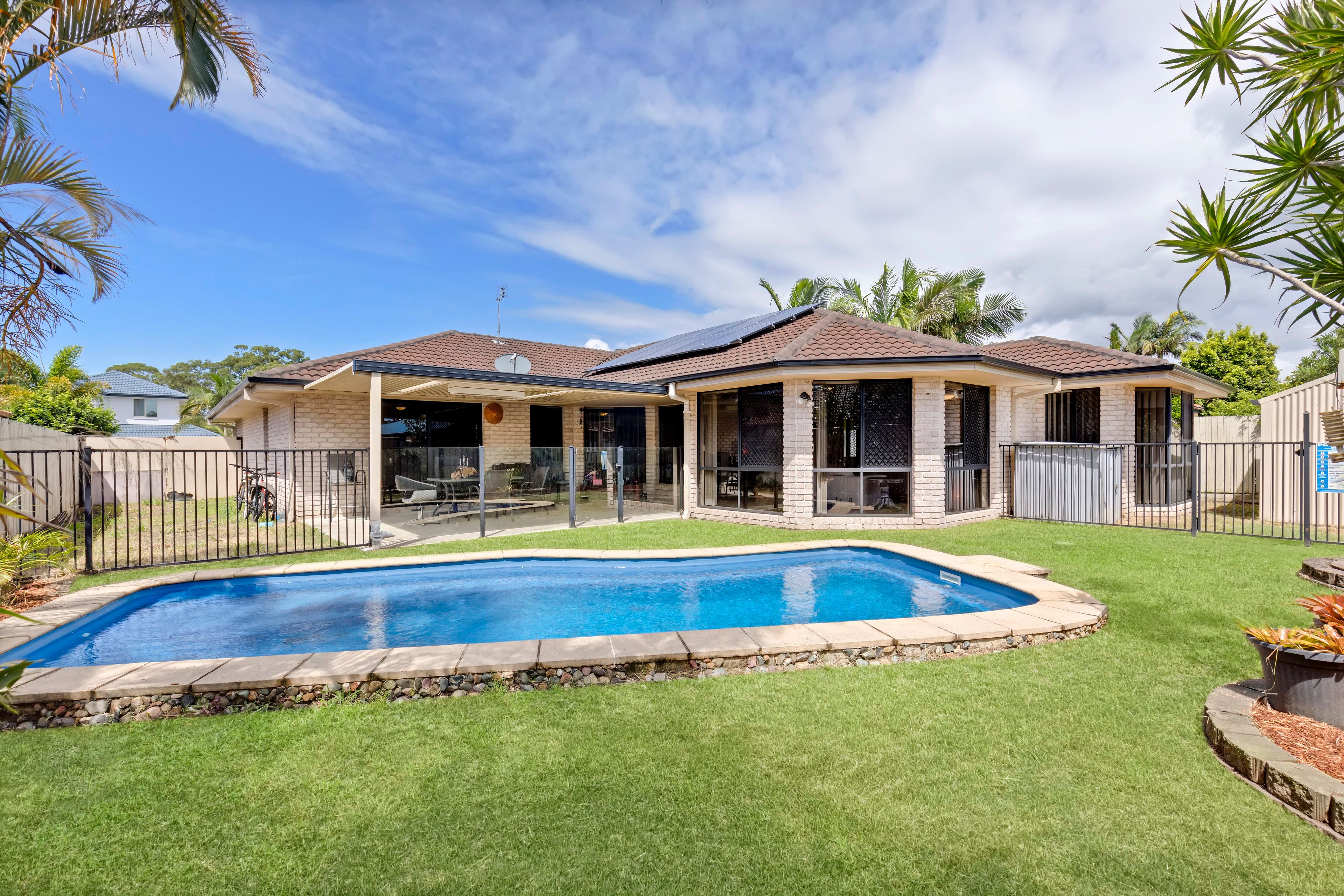 22 Escolar Drive, Mountain Creek QLD 4557