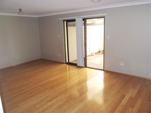 1/53 Milton Avenue, Paradise Point, QLD 4216