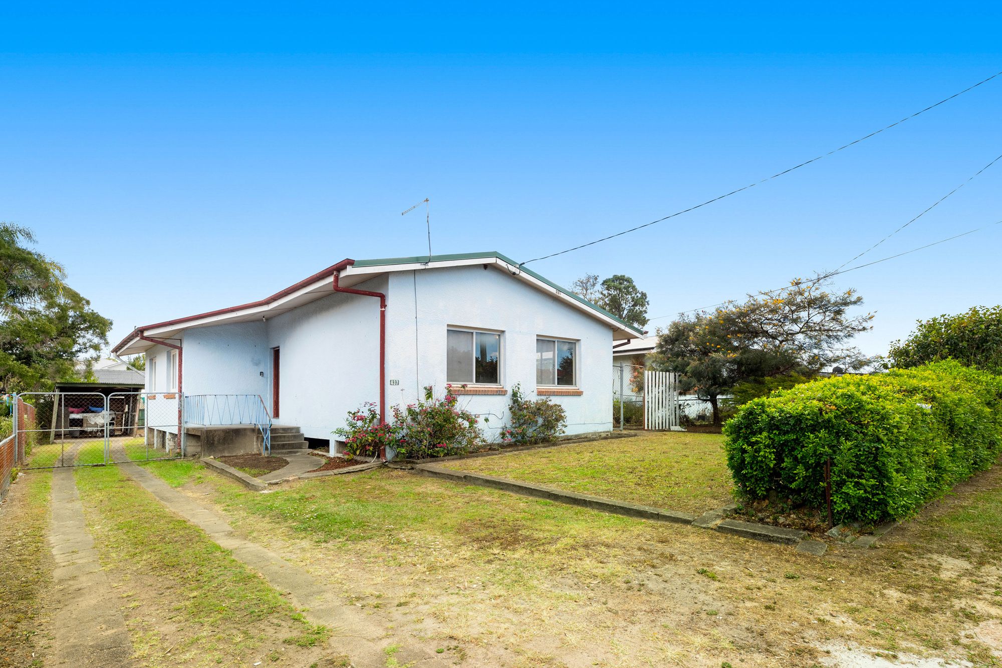 437 Newnham Road — photo from Ray White Mt Gravatt