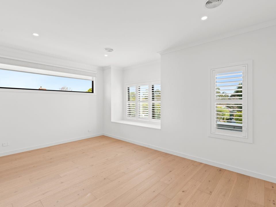 36 Thurso Street — photo 5 of 11