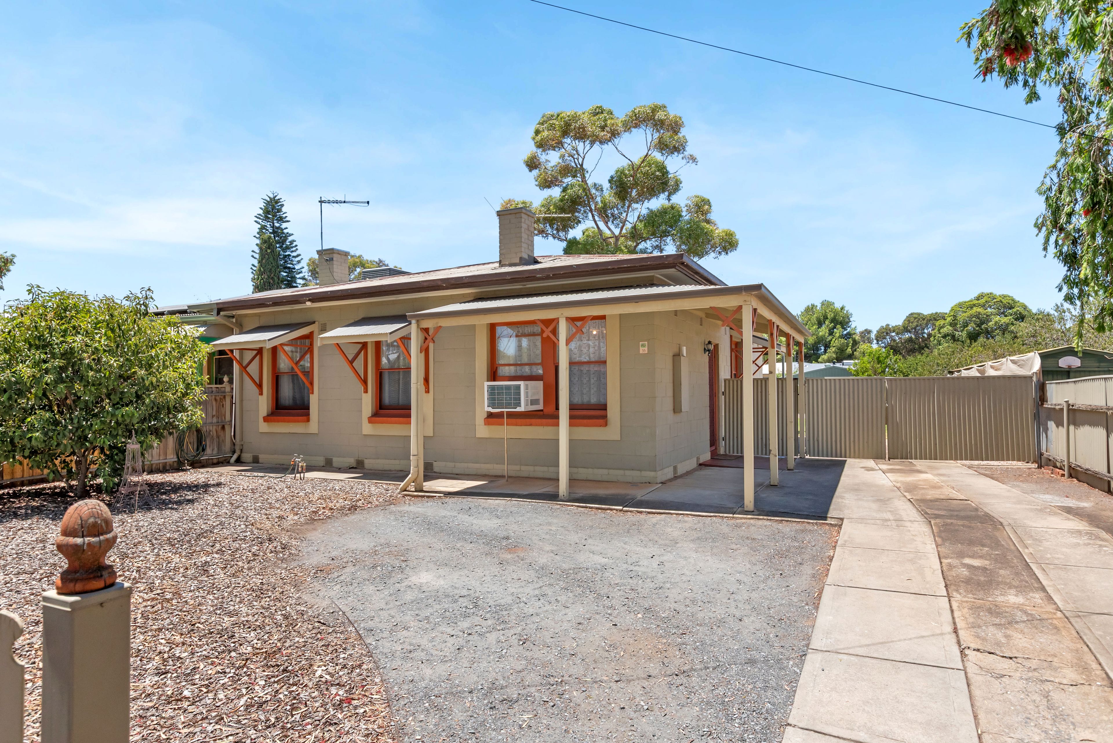 33 Pertwood Road, Elizabeth North, SA 5113