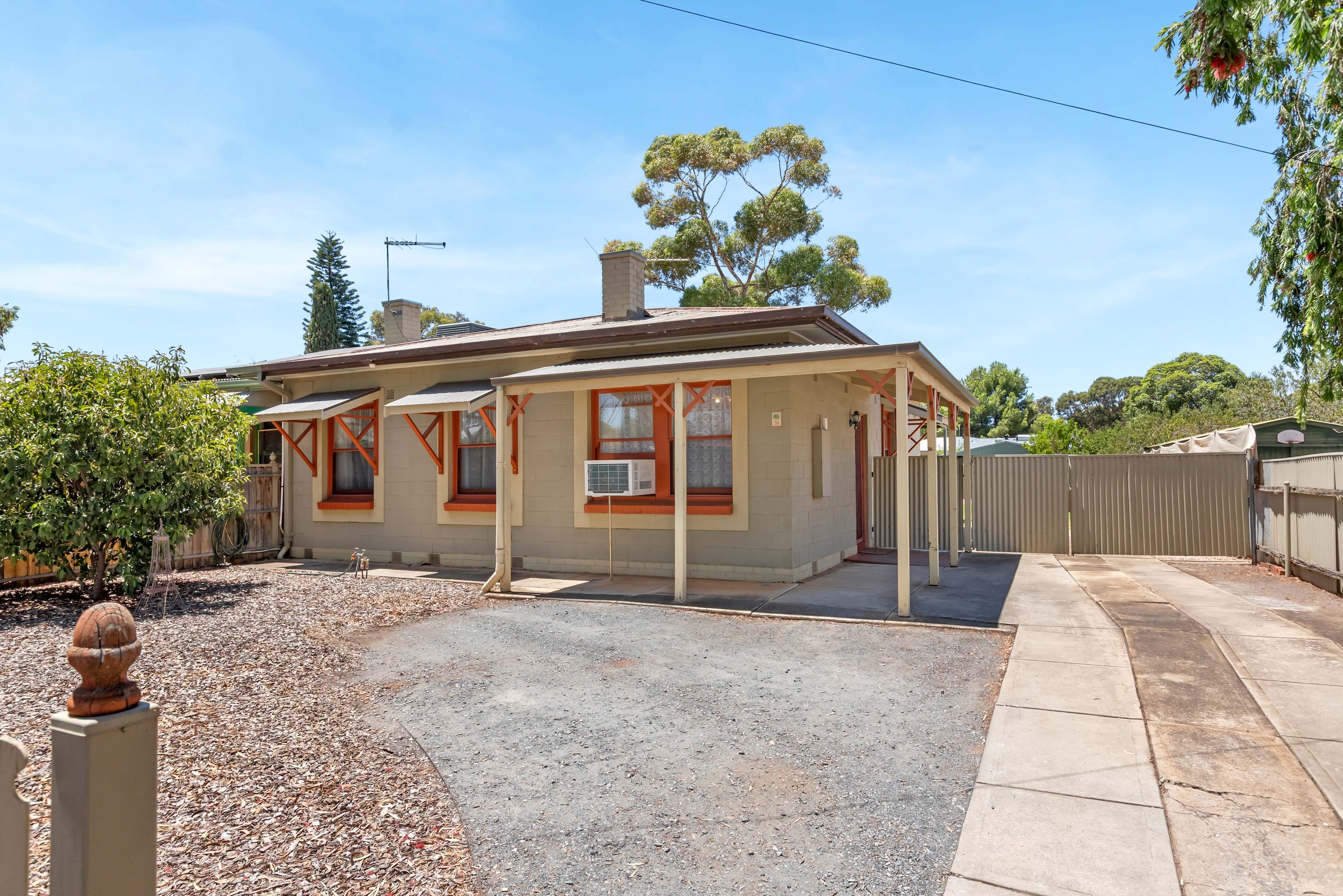 33 Pertwood Road, Elizabeth North, SA 5113