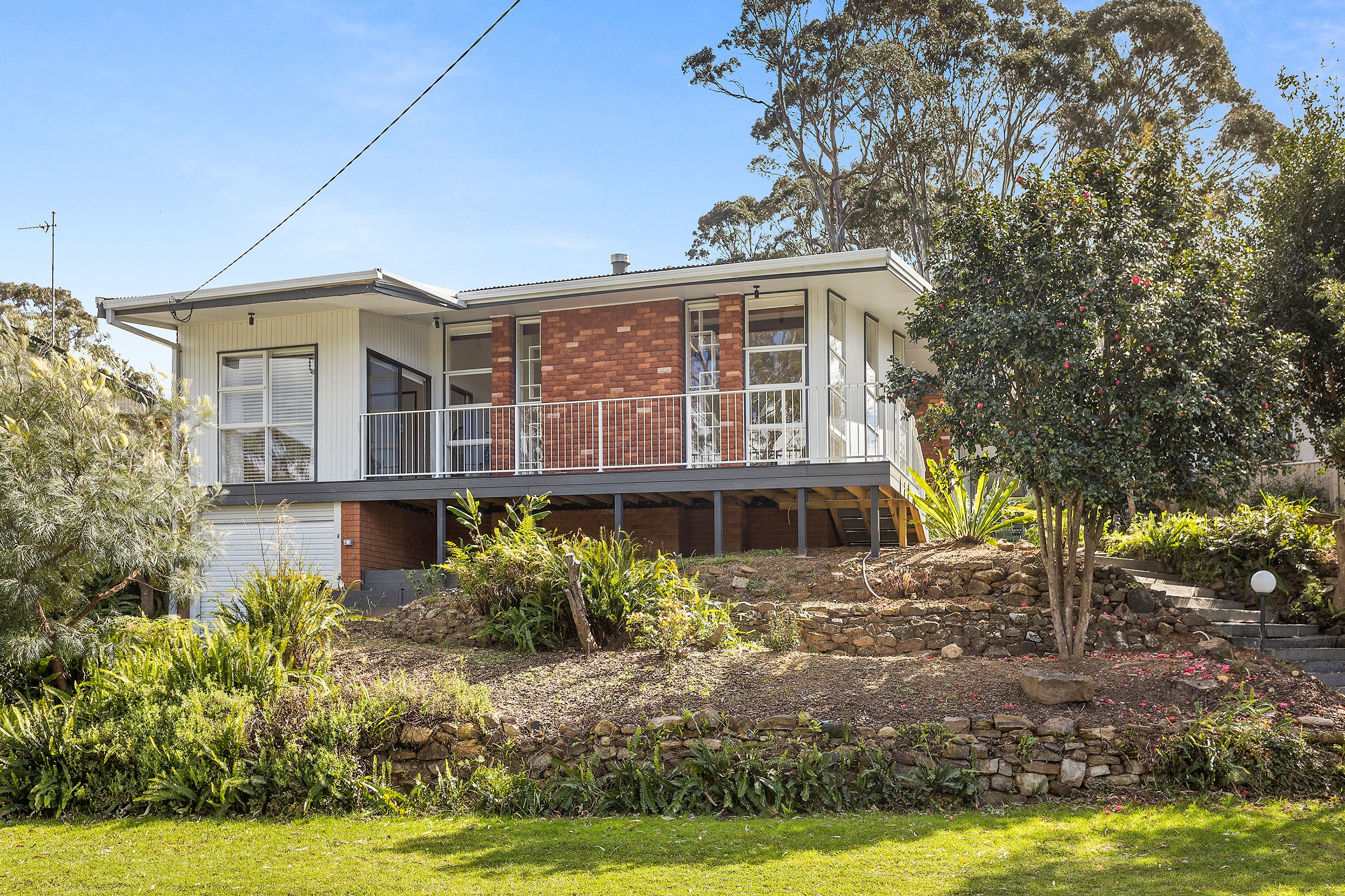 14 Garden Avenue, Figtree NSW 2525