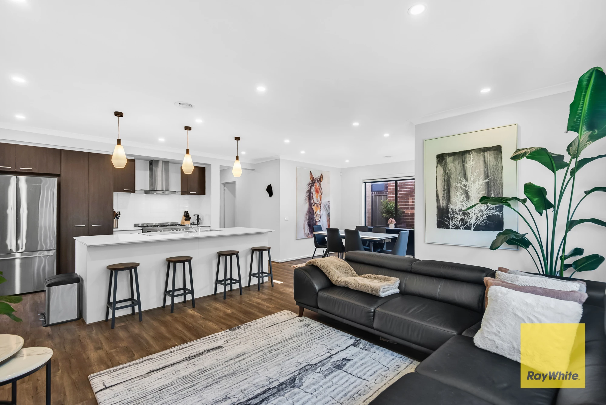33 Genovesa Drive, Truganina, VIC 3029