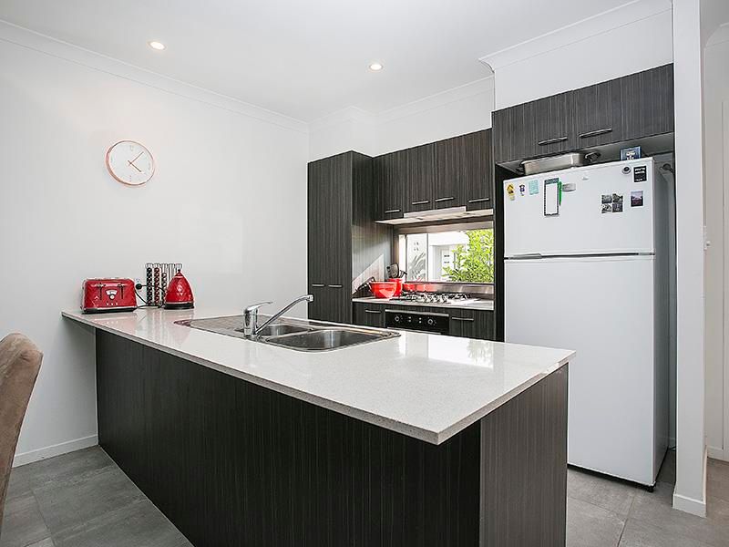 Fitzgibbon, QLD 4018