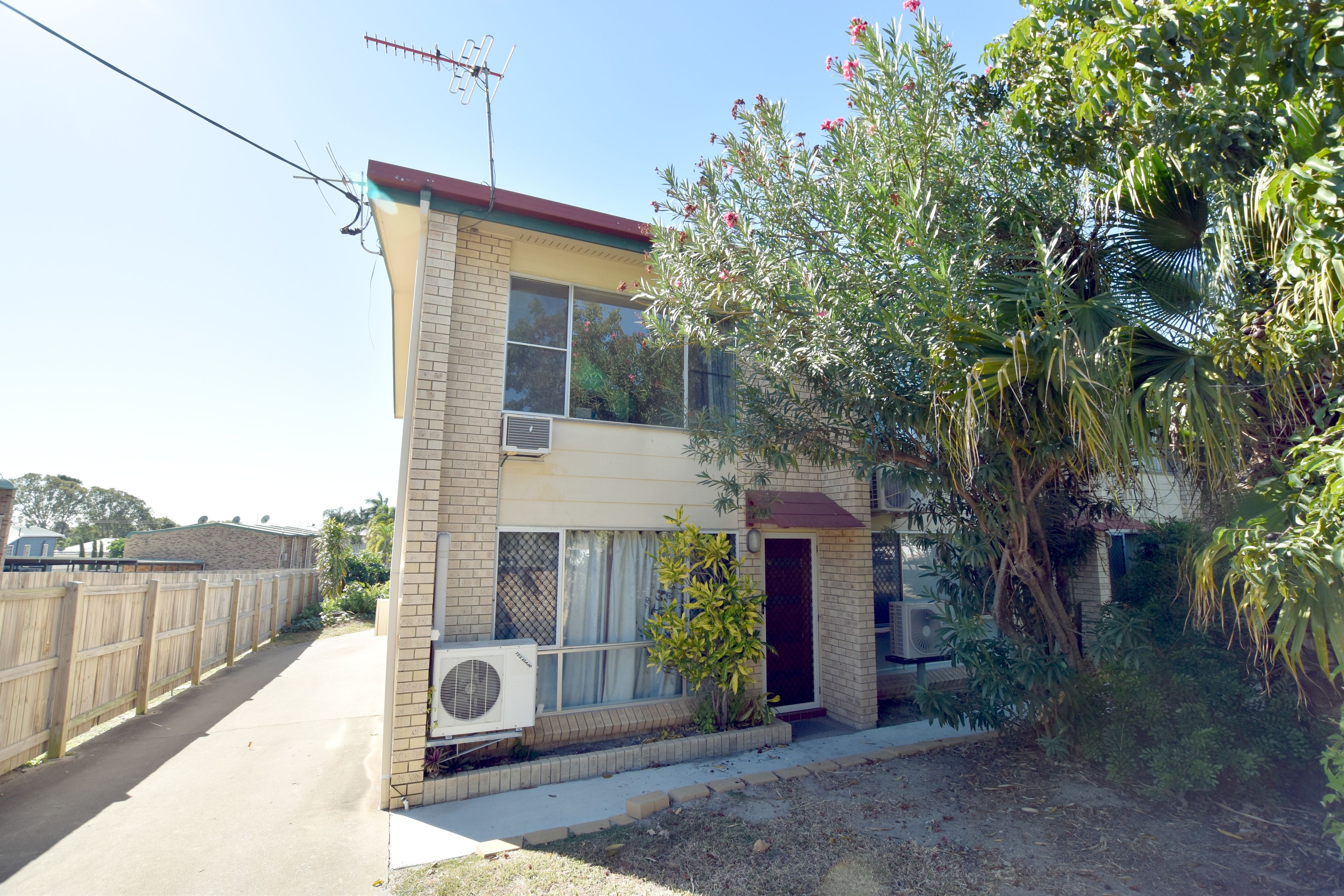1/222 Auckland Street, South Gladstone, QLD 4680