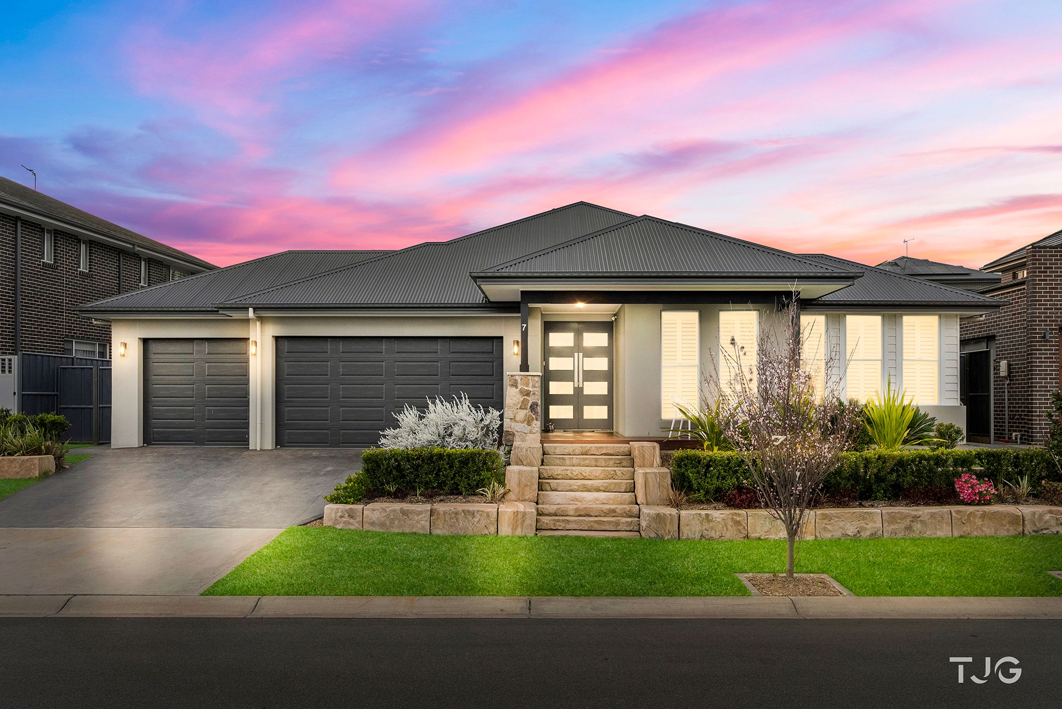 7 Siltstone Street (The Gables), Box Hill NSW 2765