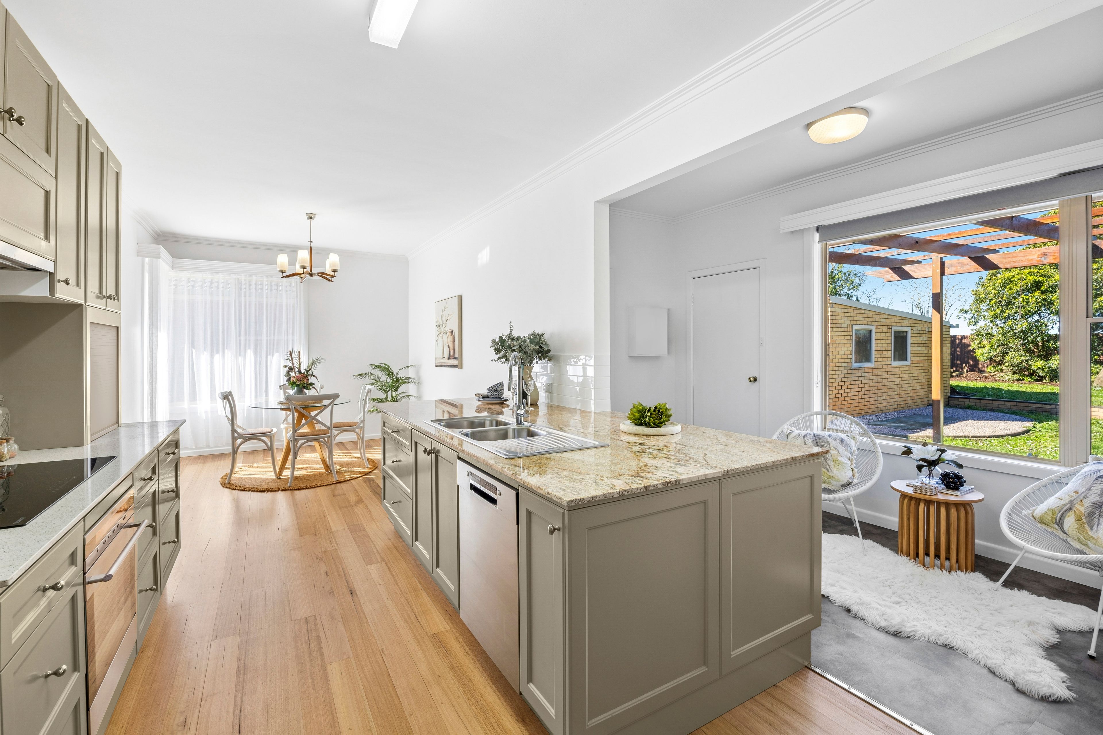 6 Austin Avenue — photo 6 of 14