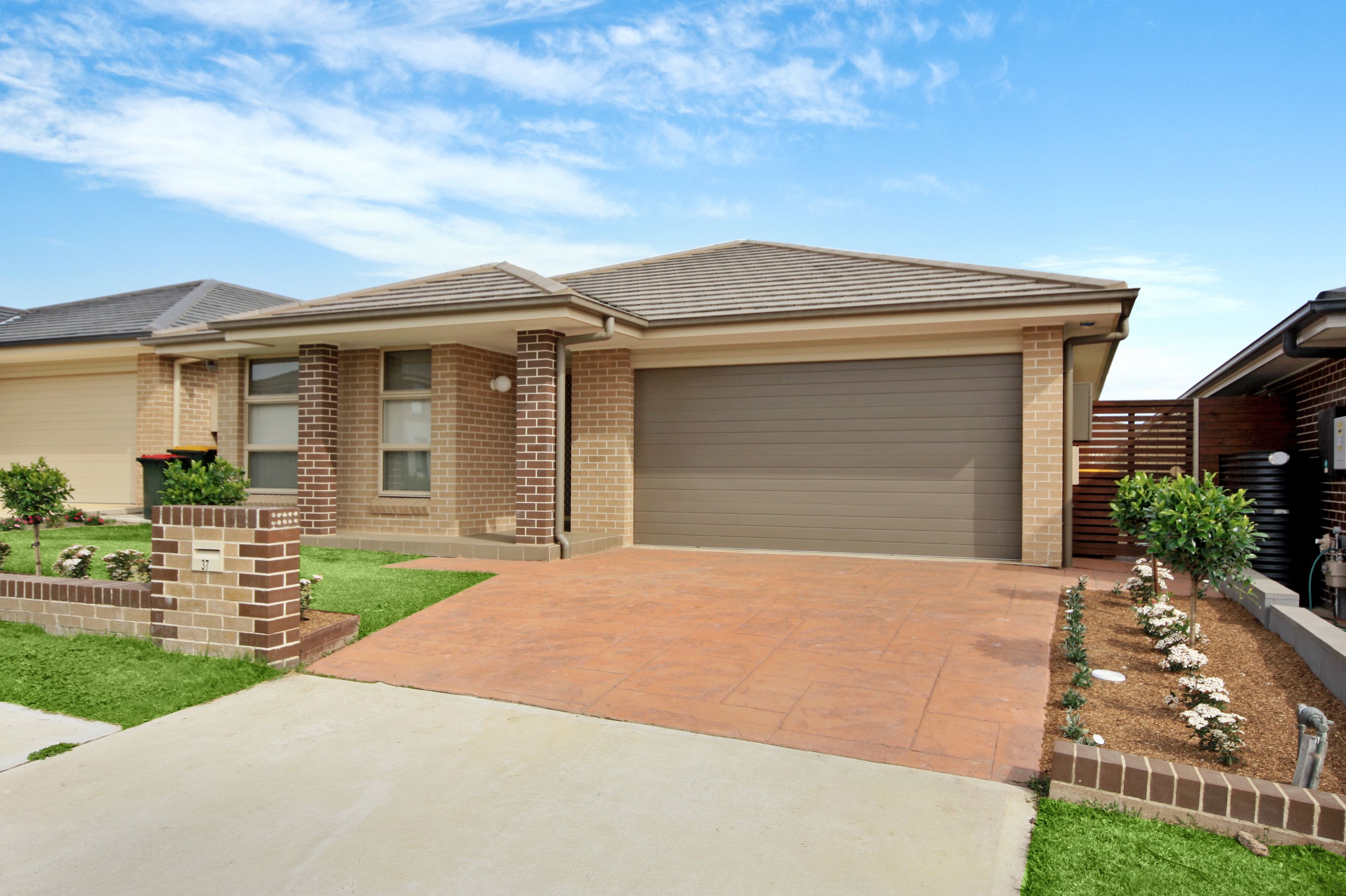 37 Tander Street, Oran Park, NSW 2570