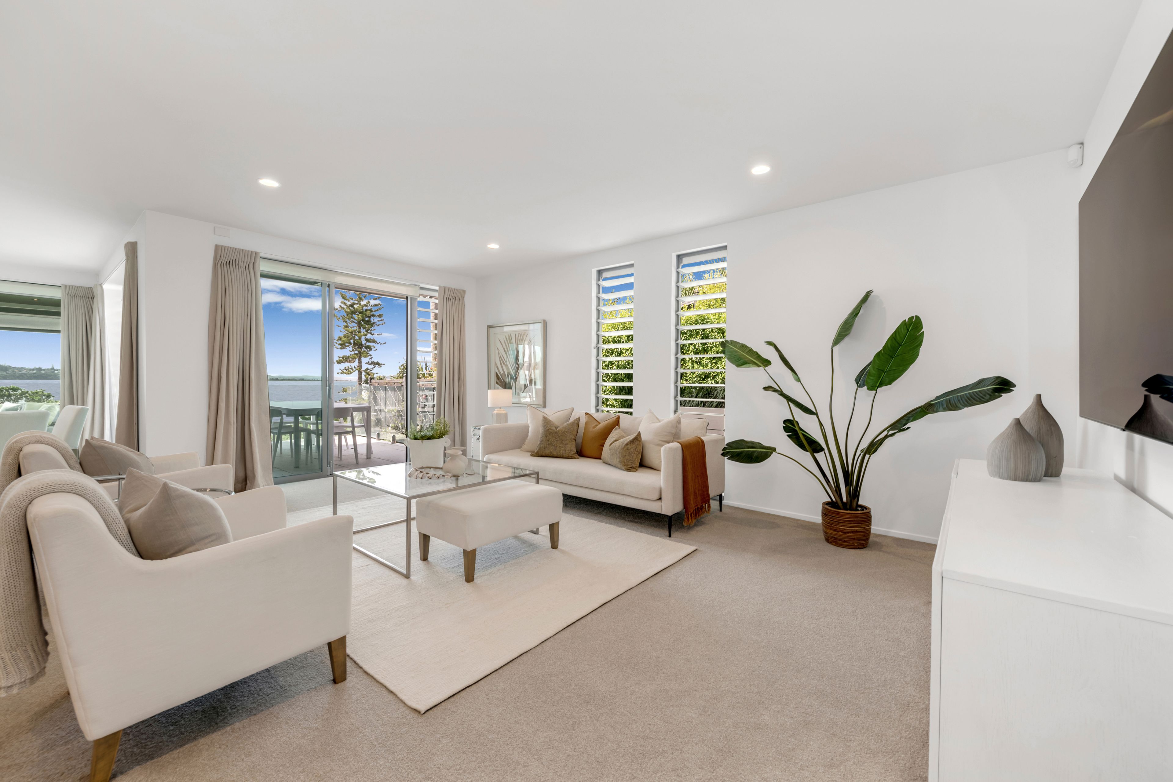 3/42 Bramley Drive, Farm Cove, Manukau City