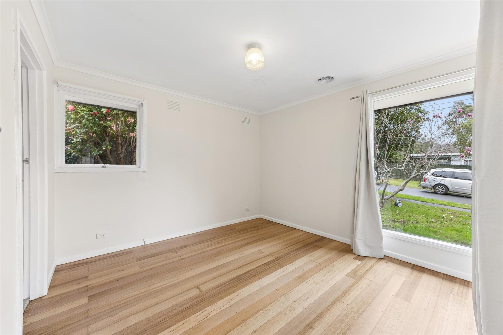 16 Norman Street, The Basin, VIC 3154