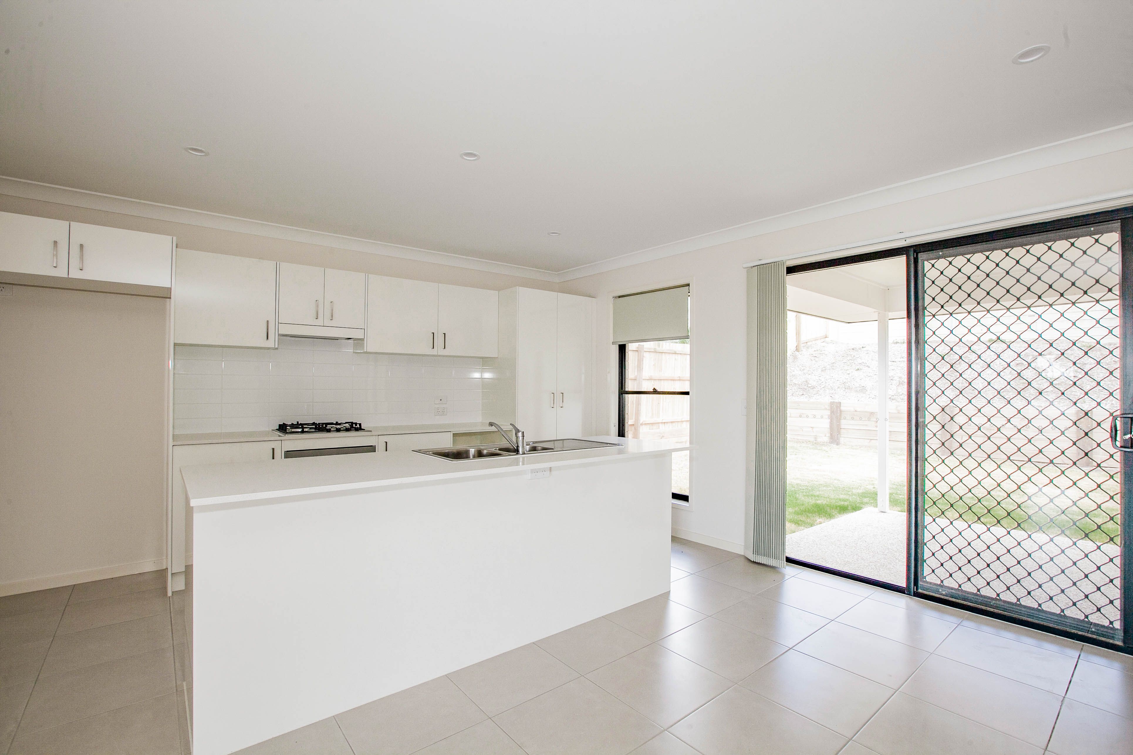 18 Soho Drive, Deebing Heights, QLD 4306
